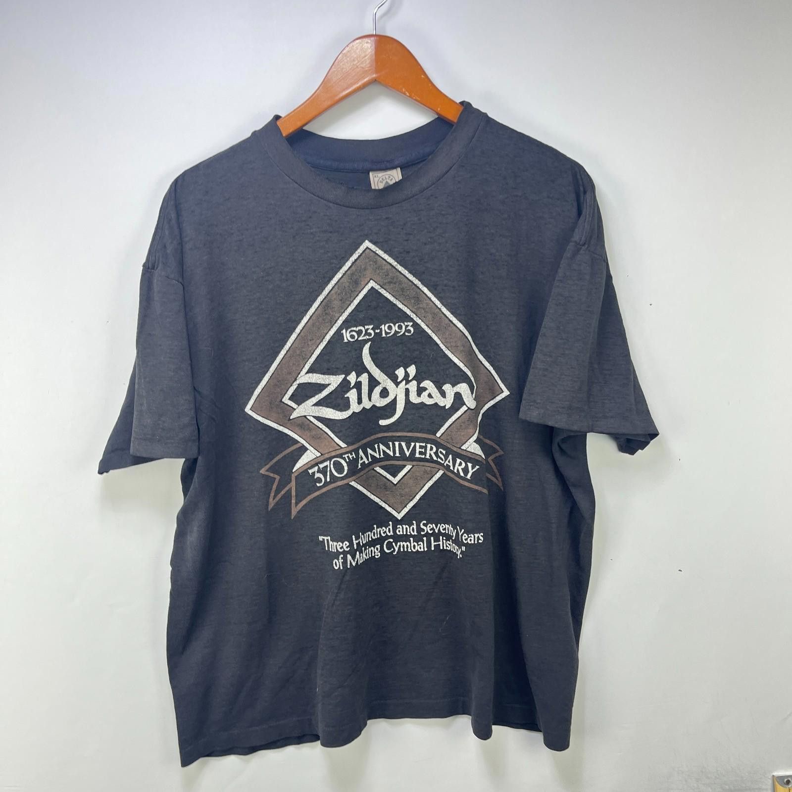 Vintage Vintage 90s Zildjian Drums Cymbal Anniversary T Shirt XL Size US XL / EU 56 / 4 - 1 Thumbnail