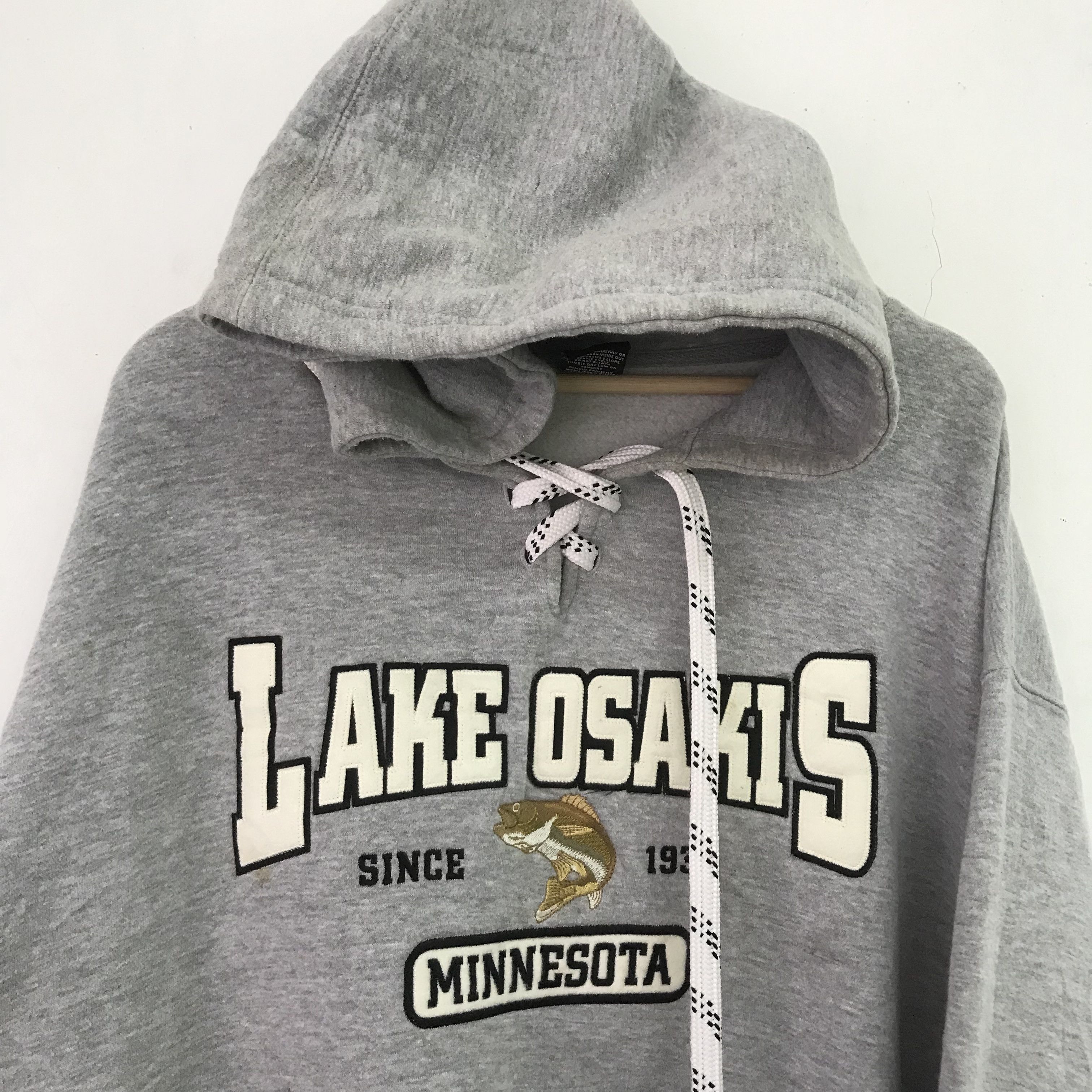 Vintage Vintage Lake Osakis Minnesota Sweater Gray - 399 Size US XL / EU 56 / 4 - 7 Thumbnail