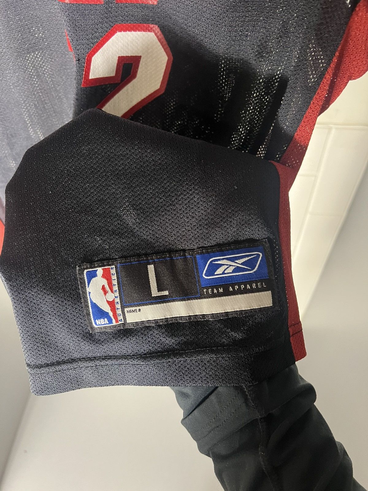 Reebok VINTAGE REEBOK MIAMI HEAT NBA JERSEY USA BASKETBALL Y2K 90s Size US L / EU 52-54 / 3 - 8 Thumbnail