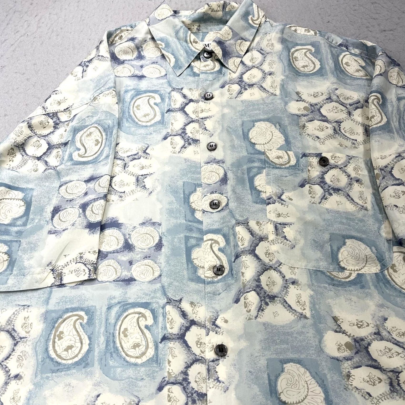 Vintage VINTAGE SUMMA Shirt Mens Large Blue Paisley Silk Short Sleeve Button Summer Camp Size US L / EU 52-54 / 3 - 2 Thumbnail