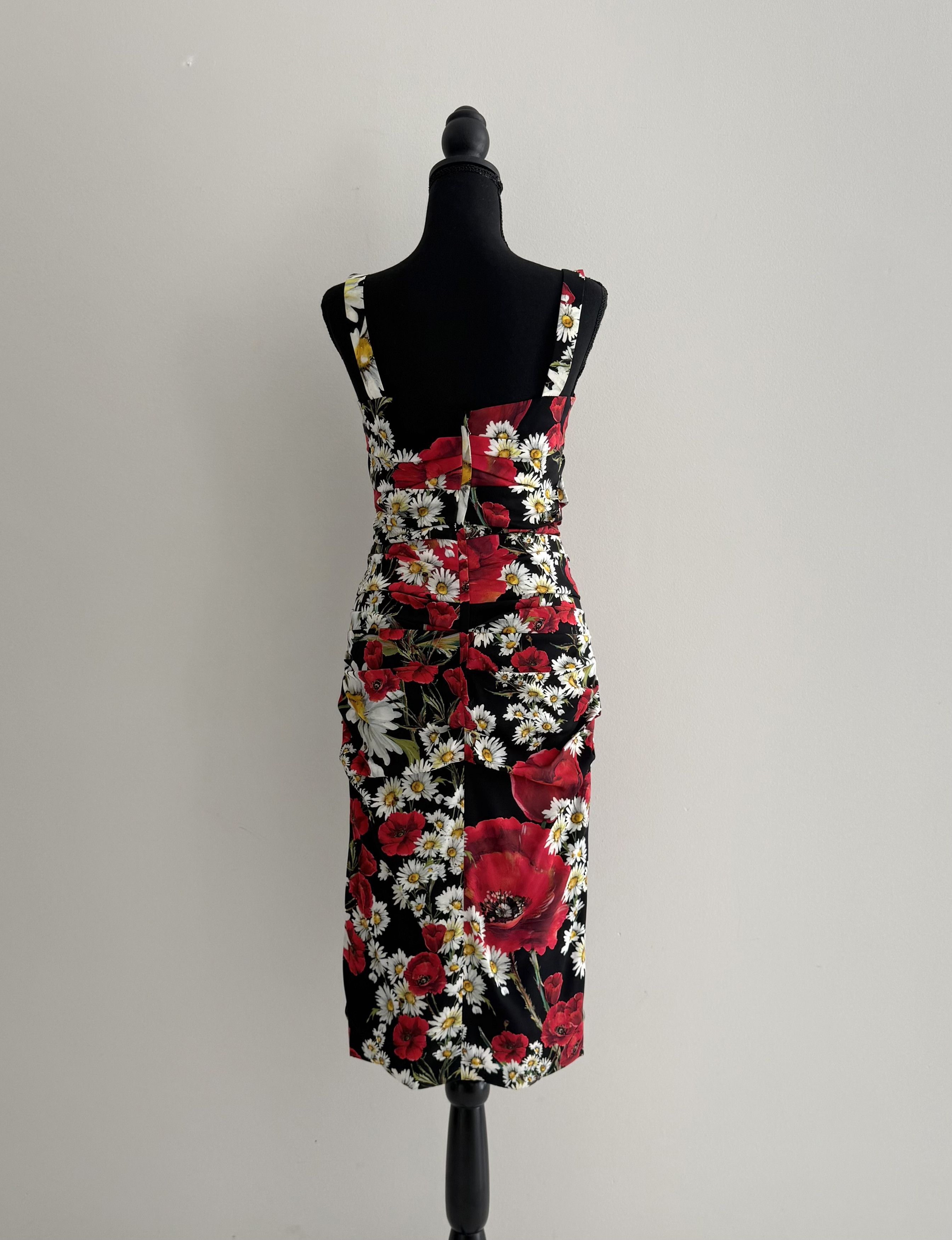 Dolce & Gabbana Dolce & Gabbana Silk Floral Bodycon Midi Dress, Size S(IT42) Size S / US 4 / IT 40 - 3 Thumbnail