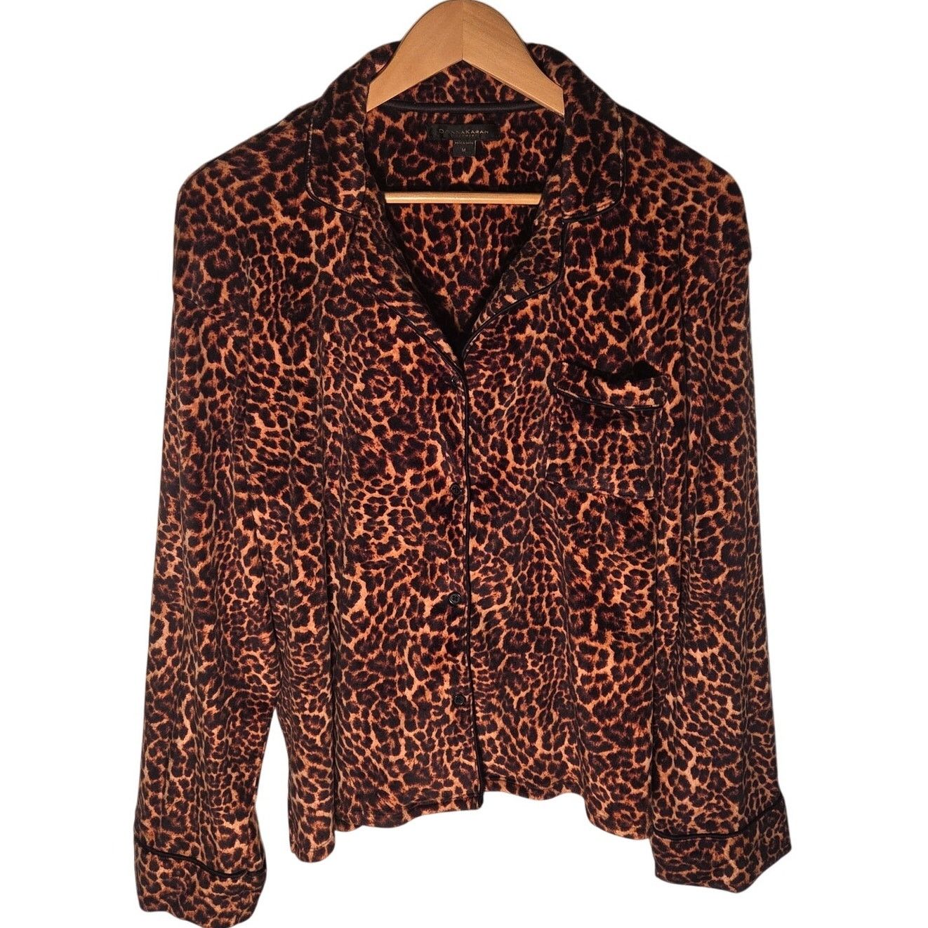 Donna Karan Chic Donna Karan Leopard Print Pajama Top - Size Medium Size M / US 6-8 / IT 42-44 - 1 Thumbnail
