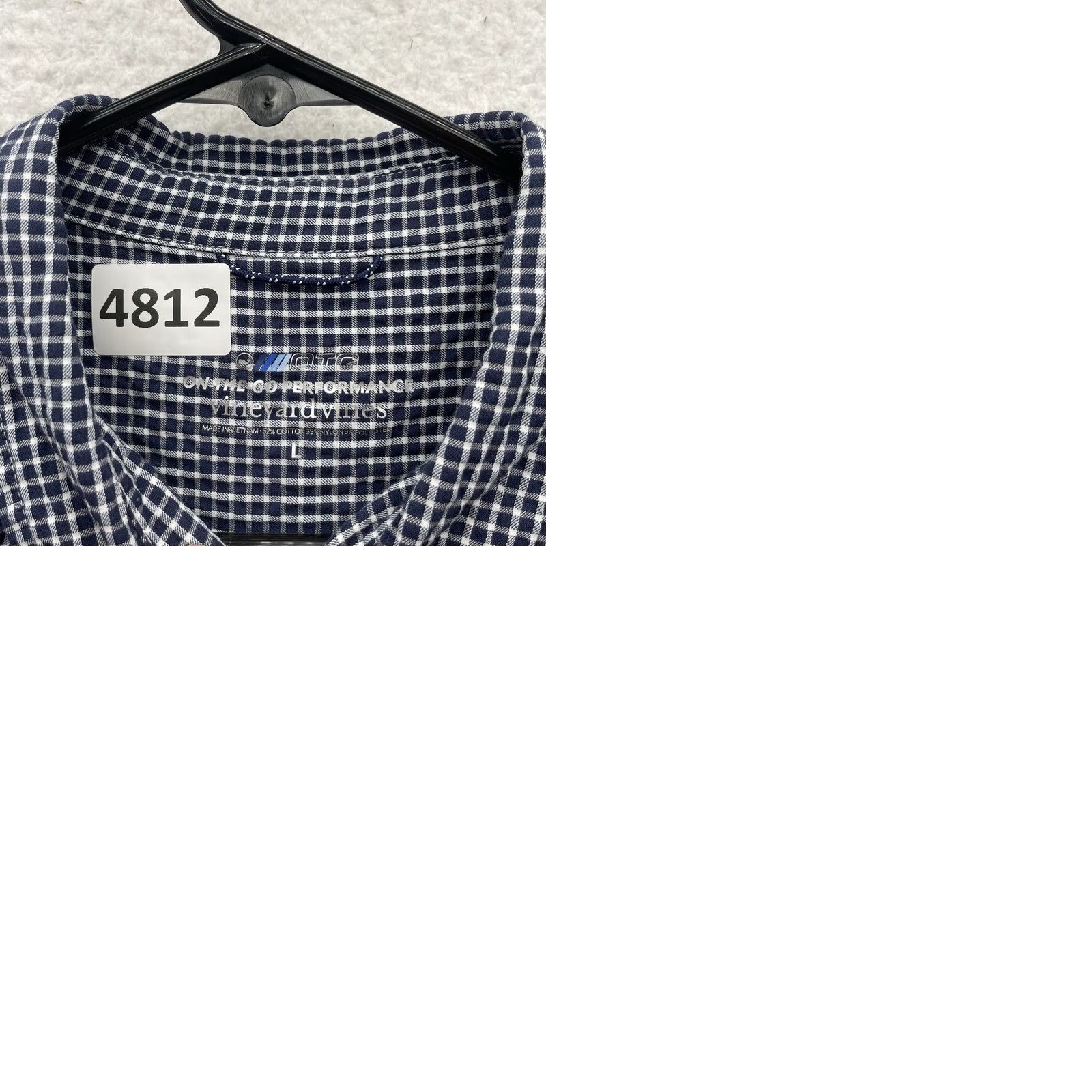 Vineyard Vines Vineyard Vines OTG Shirt Mens L Navy Blue Gingham Check Textured Performance Button-Up Category: Shirt Home Page Size US L / EU 52-54 / 3 - 9 Thumbnail