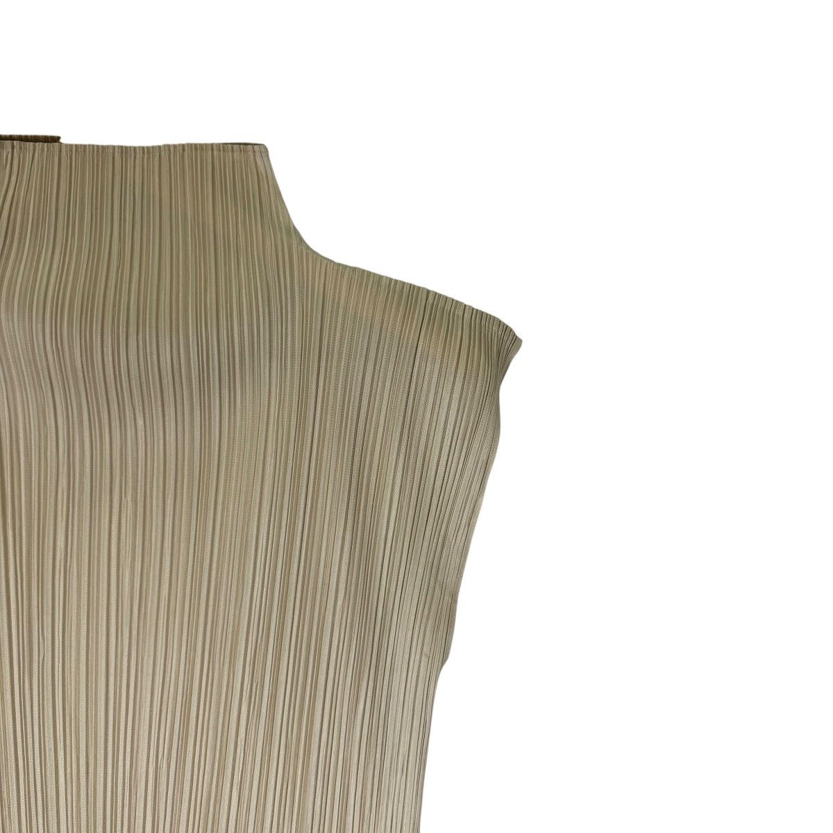 Pleats Please Issey Miyake ☀️PLEATS PLEASE ISSEY MIYAKE HIGH NECK JACKET Size L / US 10 / IT 46 - 7 Thumbnail