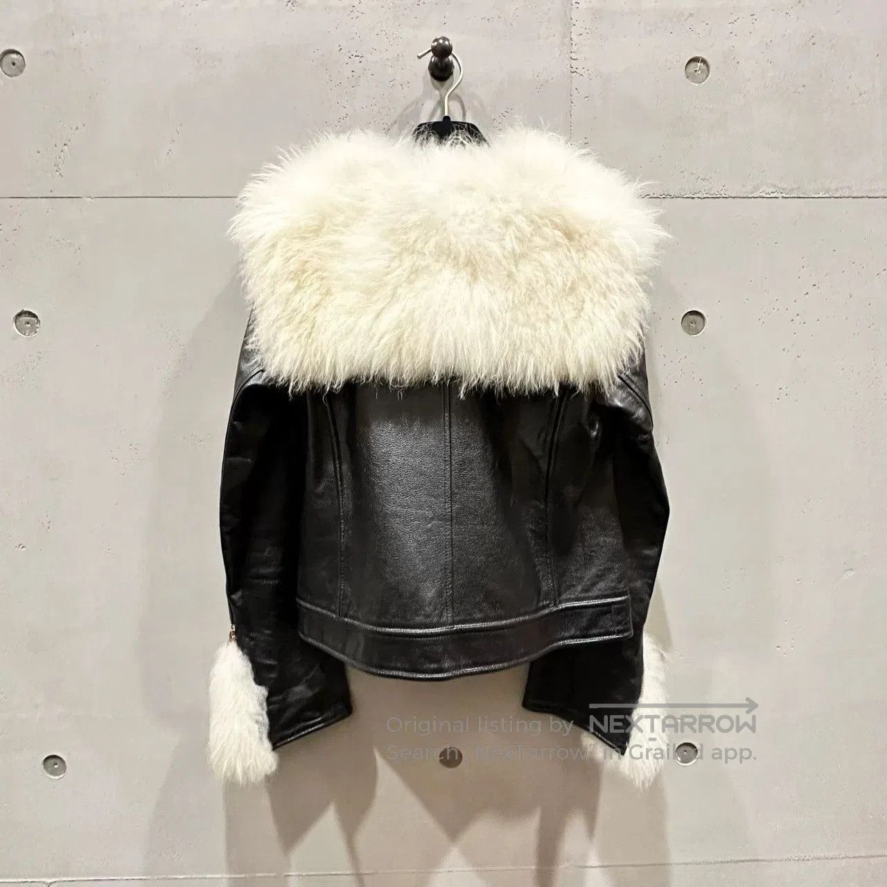 Chanel Chanel Fur Collar Leather Jacket. Size US XS / EU 42 / 0 - 2 Thumbnail
