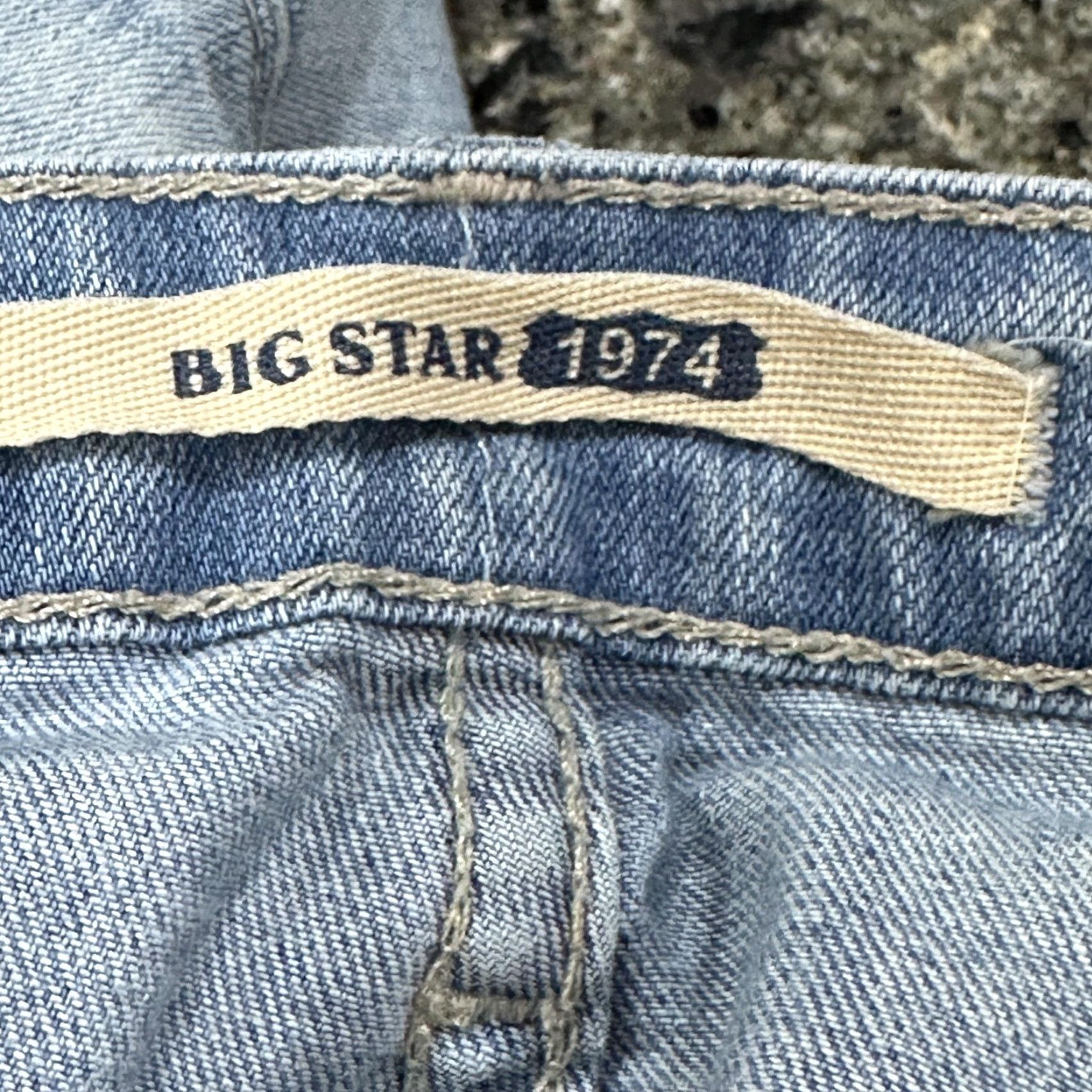 Denime BIG STAR 1974 Jeans Women 32 Light Wash Distressed Patch Stretch Denim Size 24" / US 00 / IT 34 - 3 Thumbnail