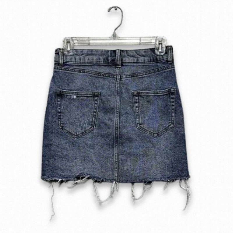 Other Wild Fable Mini Skirt Frayed Hem Zip Fly Button Denim Blue 2 Size 26" / US 2 / IT 38 - 4 Thumbnail