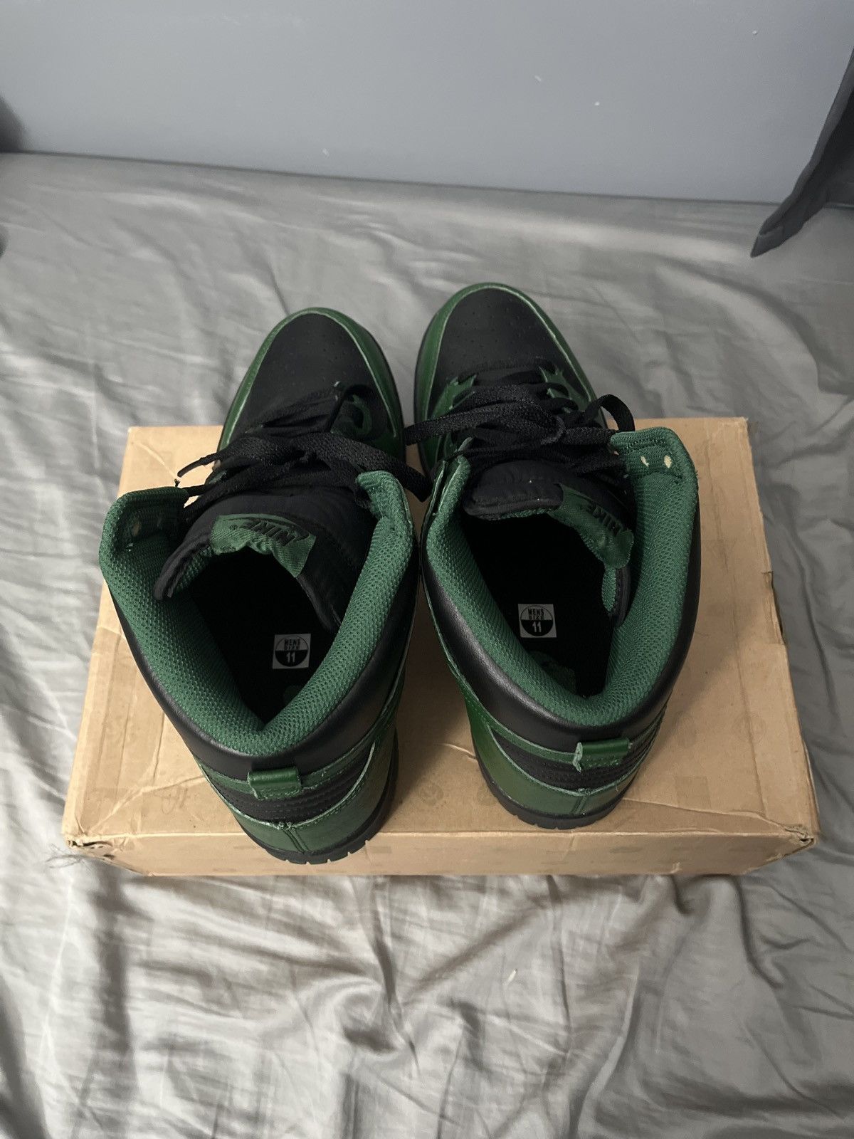 Nike ‘12 Gorge Green Dunk High Size US 11 / EU 44 - 5 Thumbnail