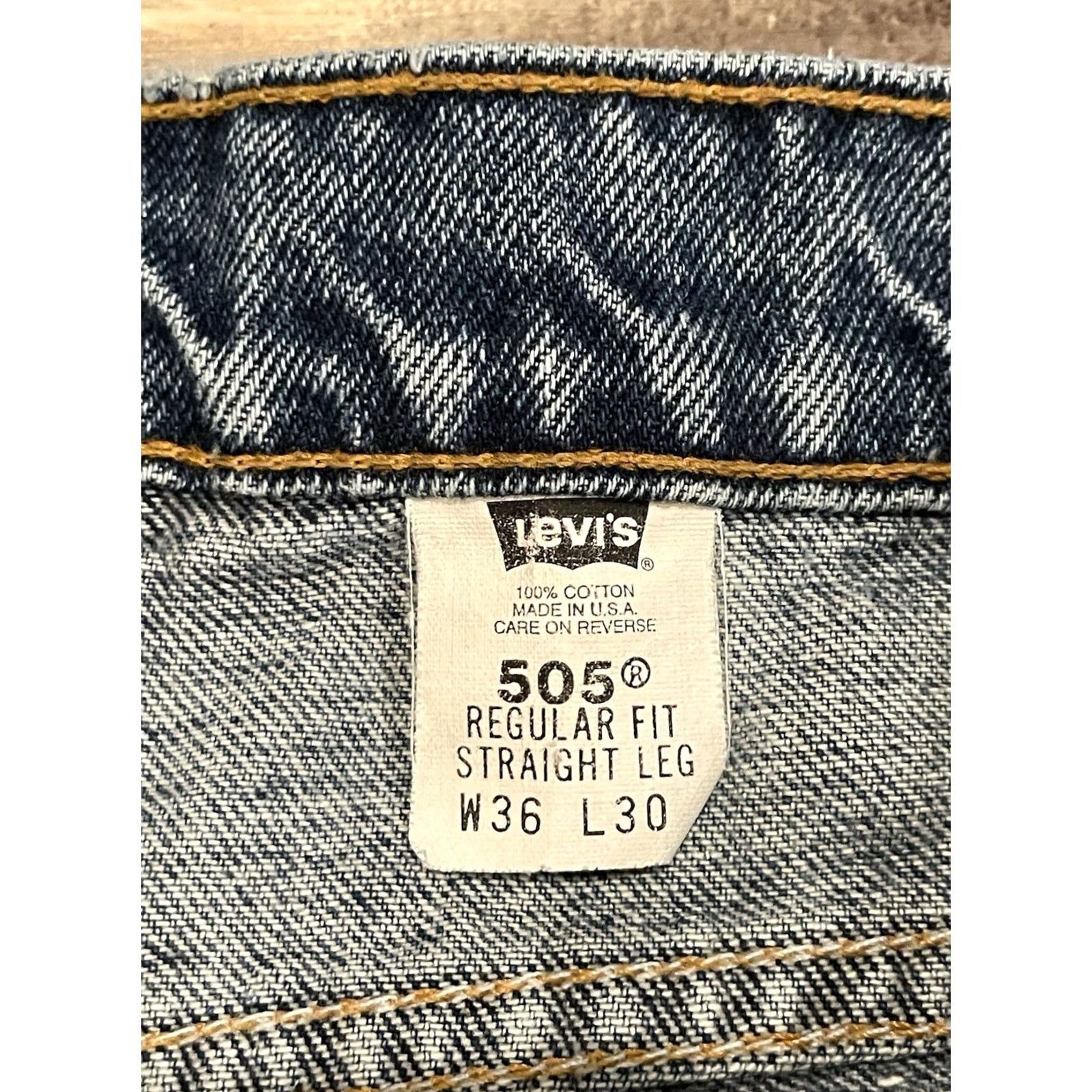 Levi's VTG Levi’s 505 Regular Jeans Straight Leg 34x29 90s Light Wash Denim USA Men Regular Blue Size US 34 / EU 50 - 7 Thumbnail