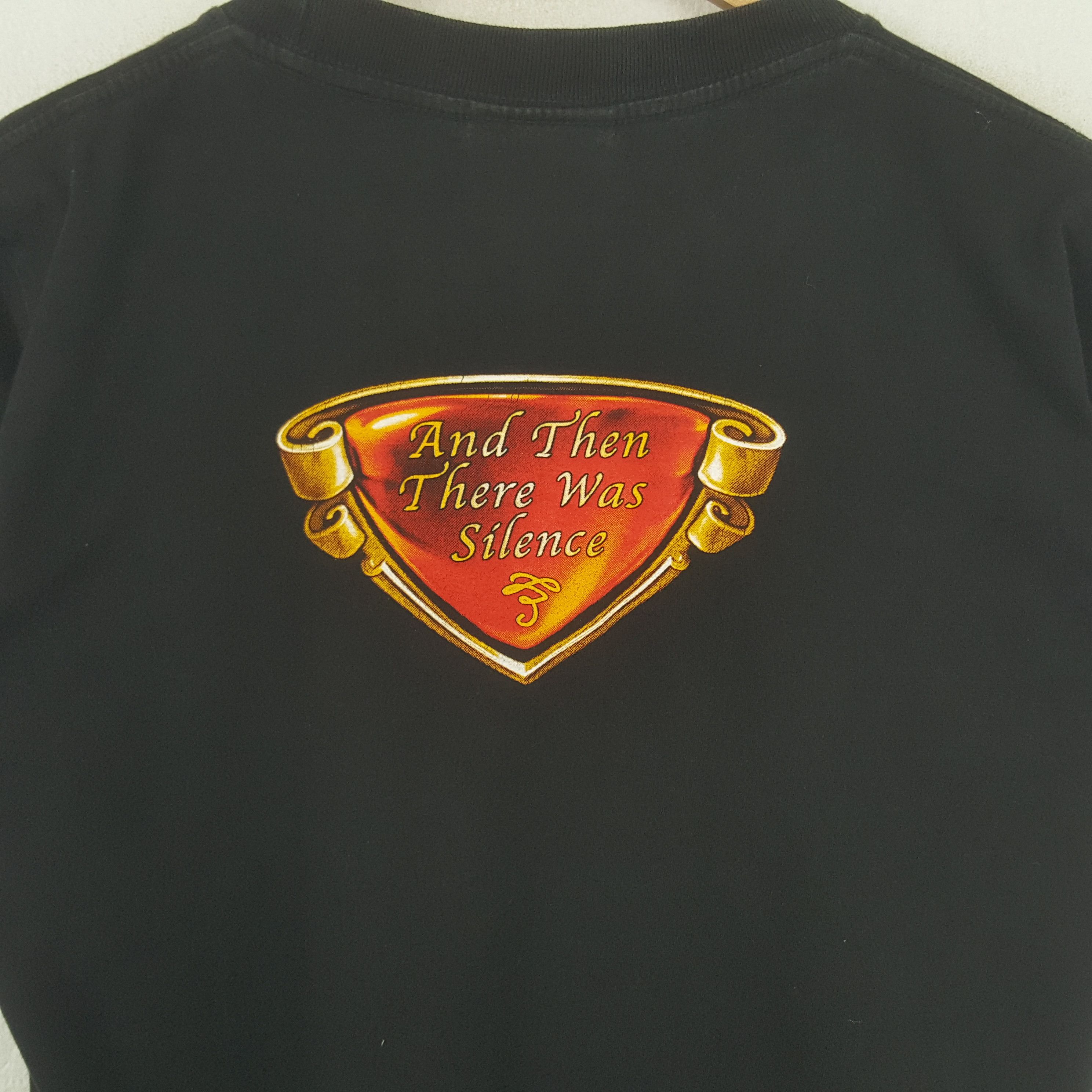 Band Tees Vintage Blind Guardian German Heavy Metal Band Tshirt RR2 Size US M / EU 48-50 / 2 - 4 Thumbnail