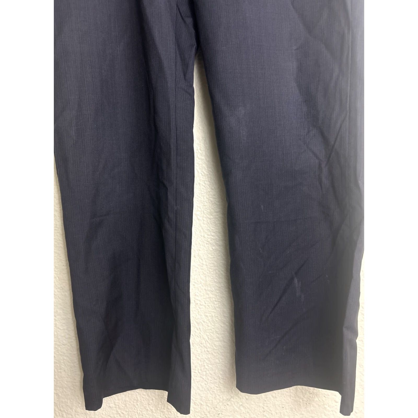 Banana Republic VINTAGE Banana Republic Mens 33x30 Classic Fit Wool Pants Navy Blue Pinstripe Flaw Dress Pants Mens Size US 33 - 2 Thumbnail