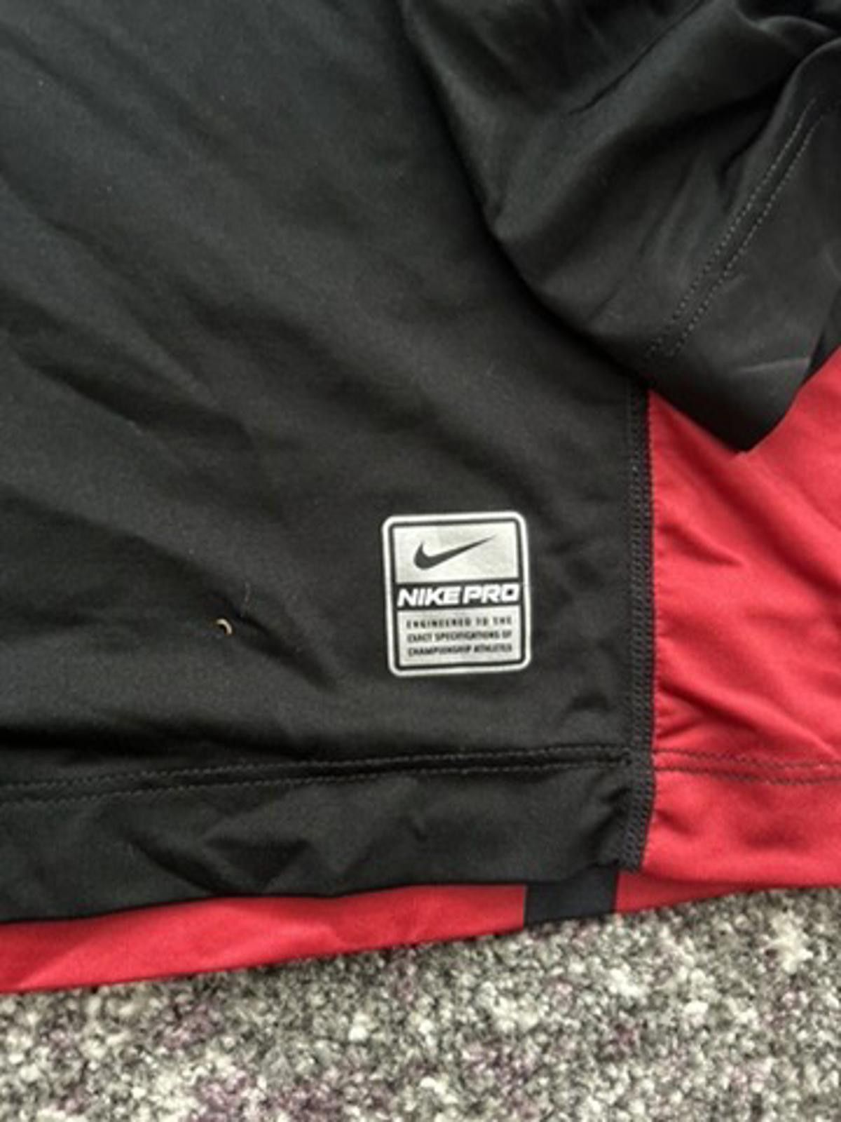 Nike Nike Pro Combat Compression Shirt Size US XL / EU 56 / 4 - 5 Thumbnail