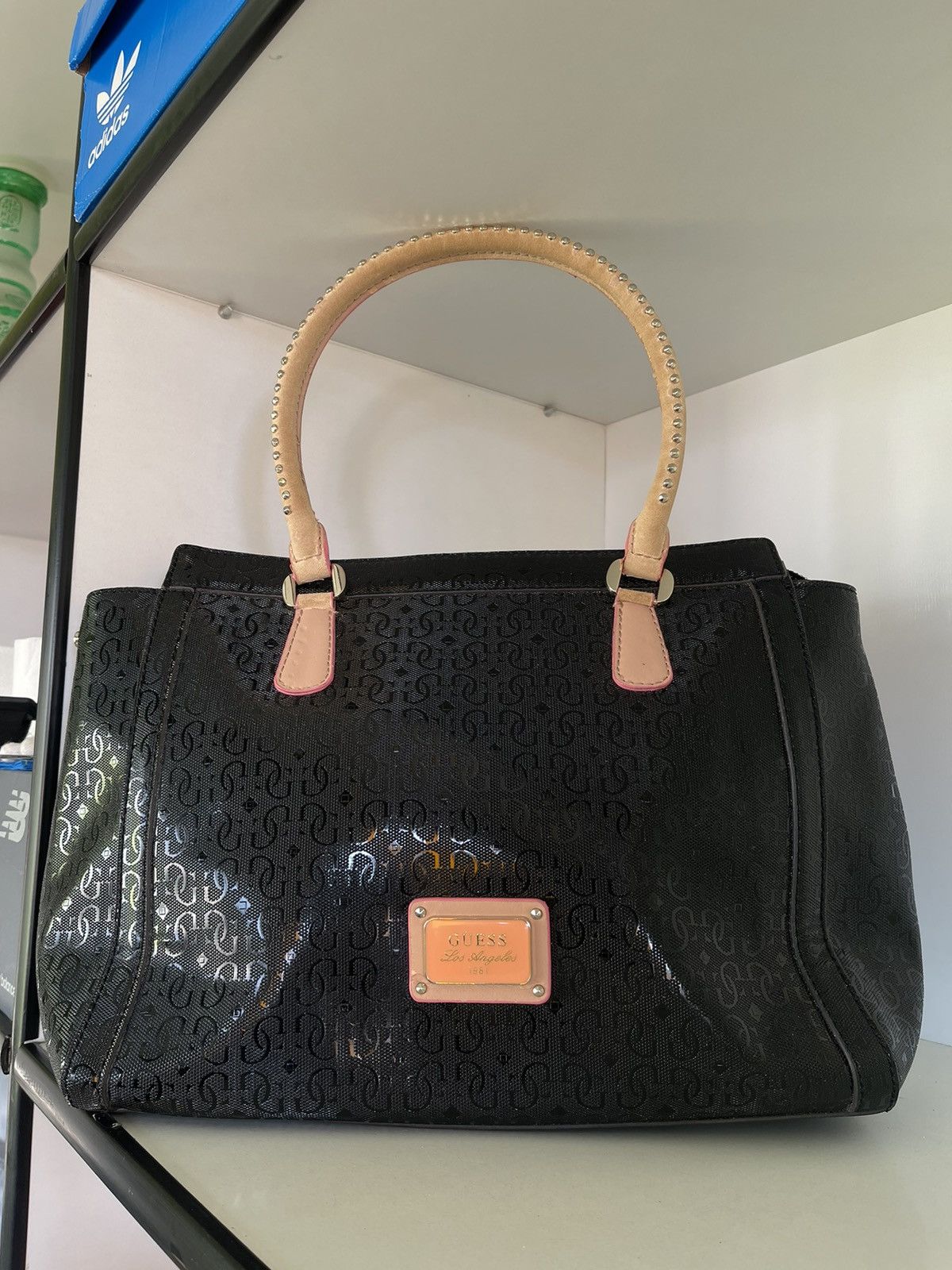 Guess × Vintage VINTAGE GUESS Y2K STYLE BLACK MONOGRAM BAG Size ONE SIZE - 1 Thumbnail