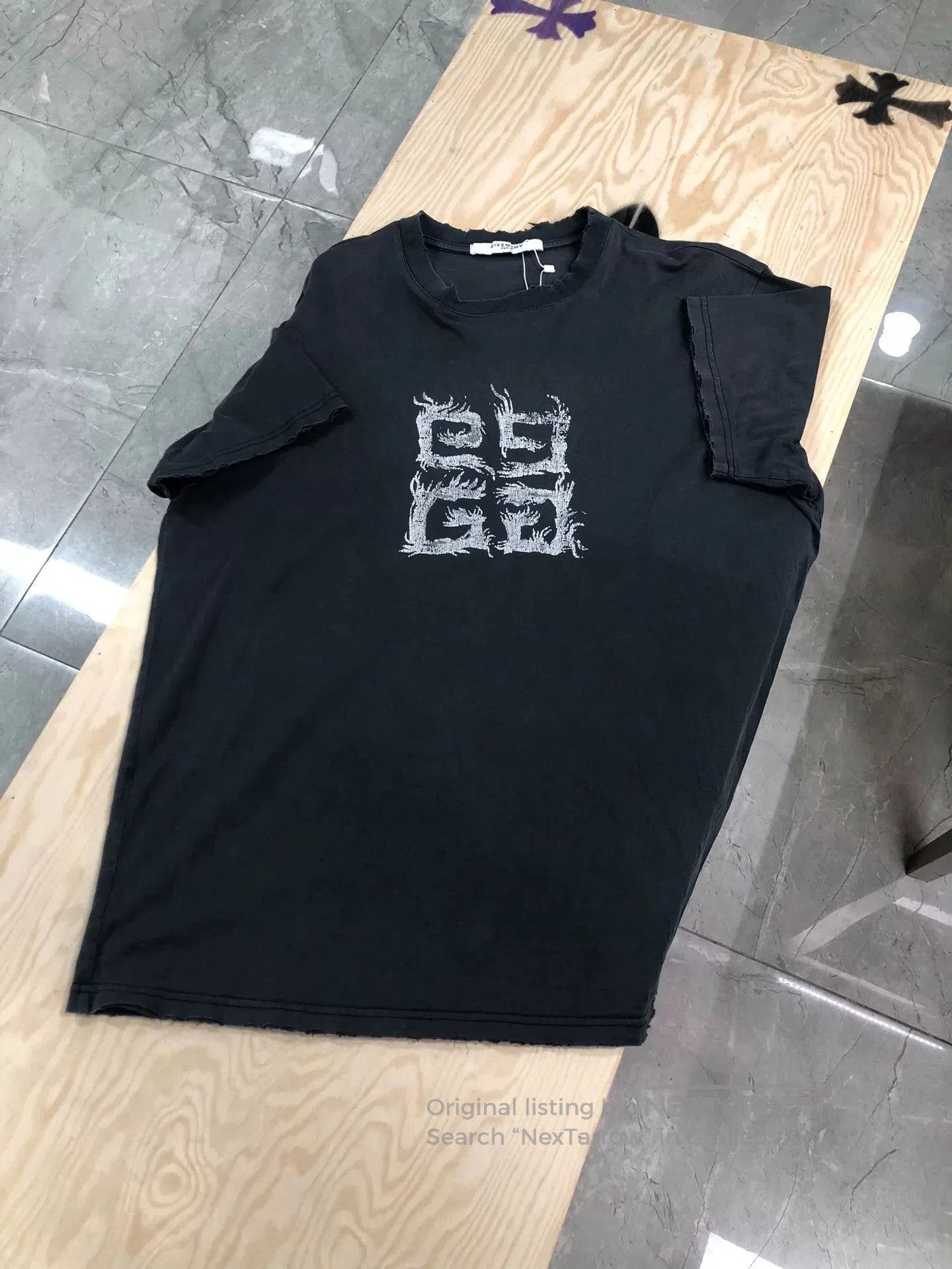 Givenchy givenchy black logo print t. Size M / US 6-8 / IT 42-44 - 1 Thumbnail