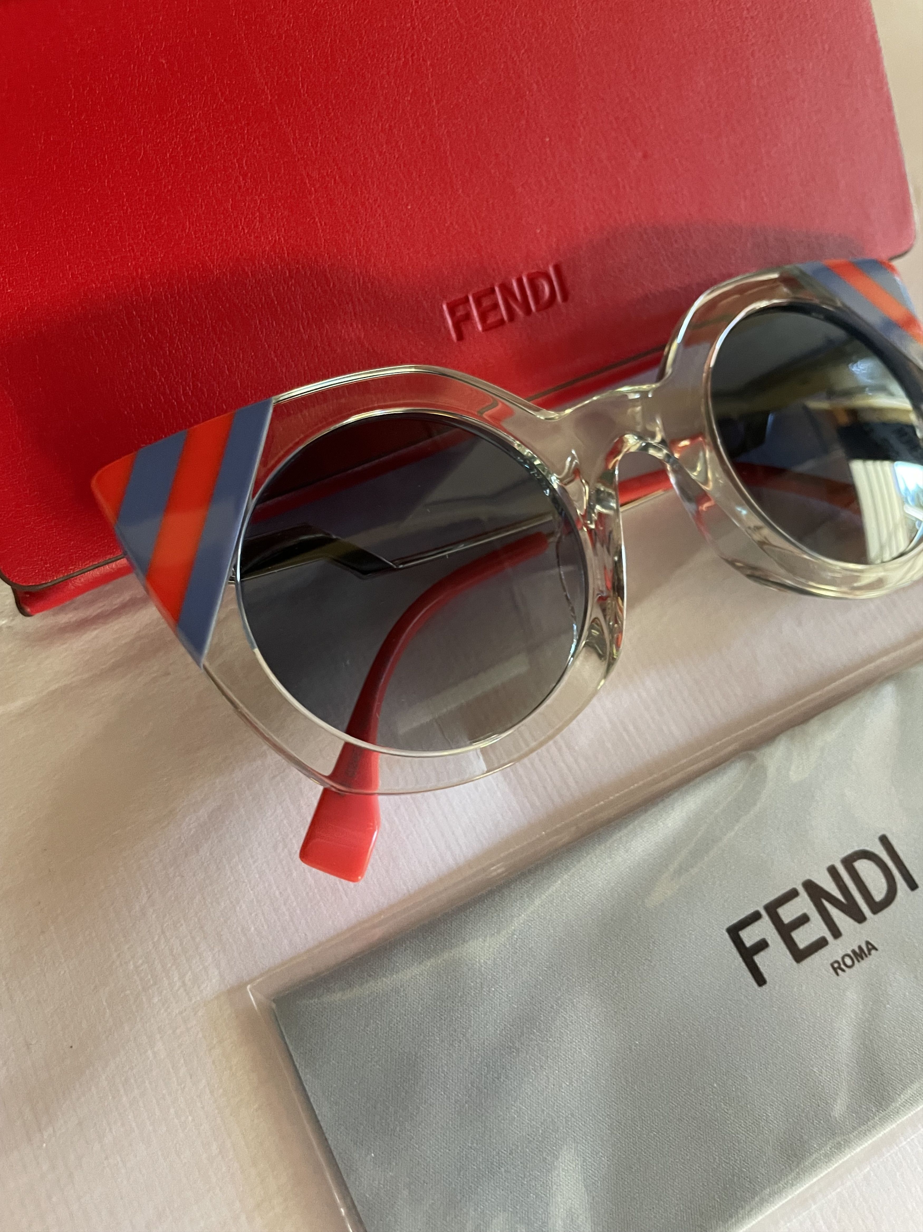 Fendi Fendi 'Waves' FF0240/S Women's Cat-Eye Sunglasses FF 0240 Size ONE SIZE - 8 Thumbnail