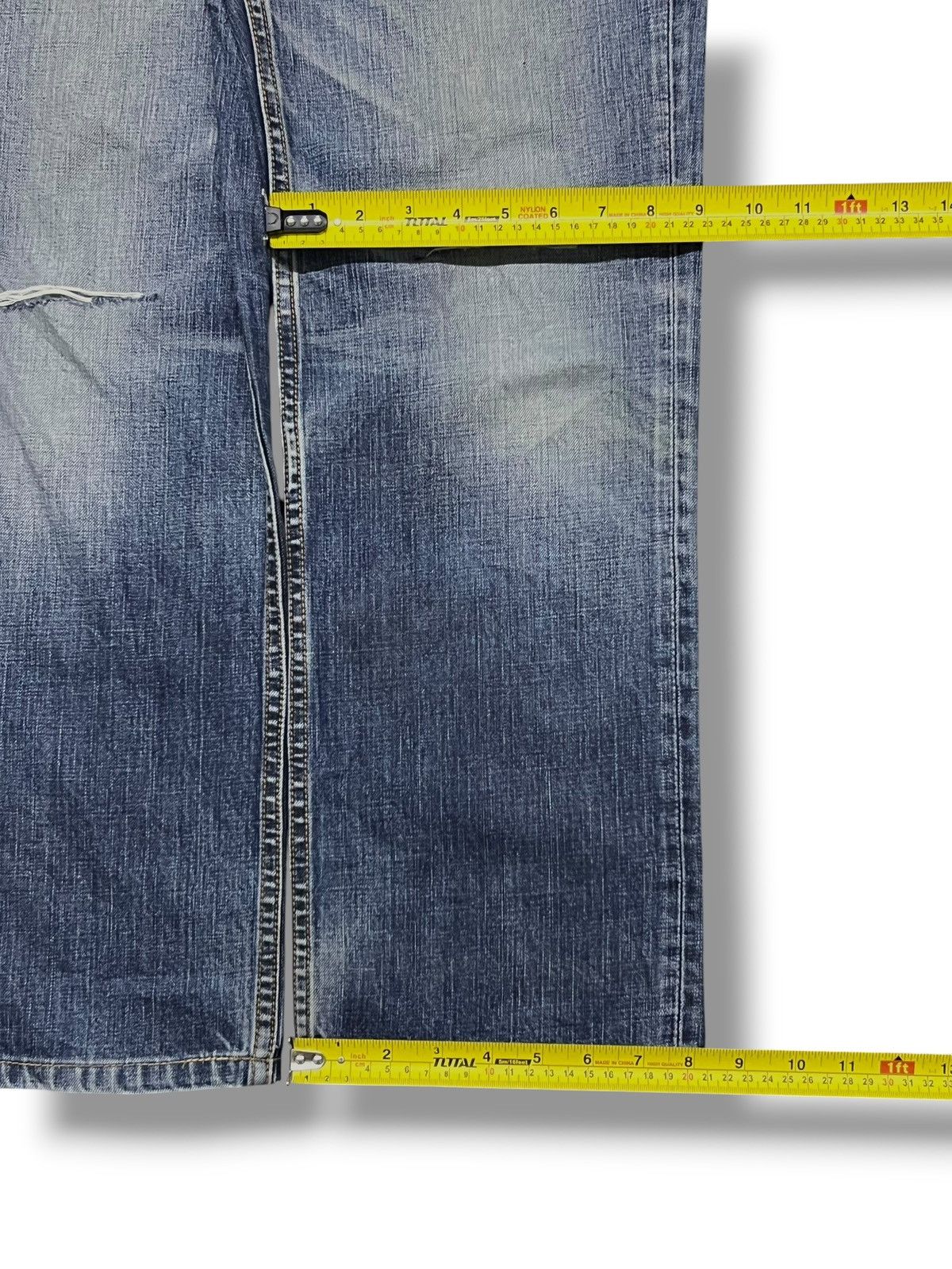 Levi's Vintage Levi’s 502 - Faded Wash, Distressed Denim Size US 33 - 19 Thumbnail