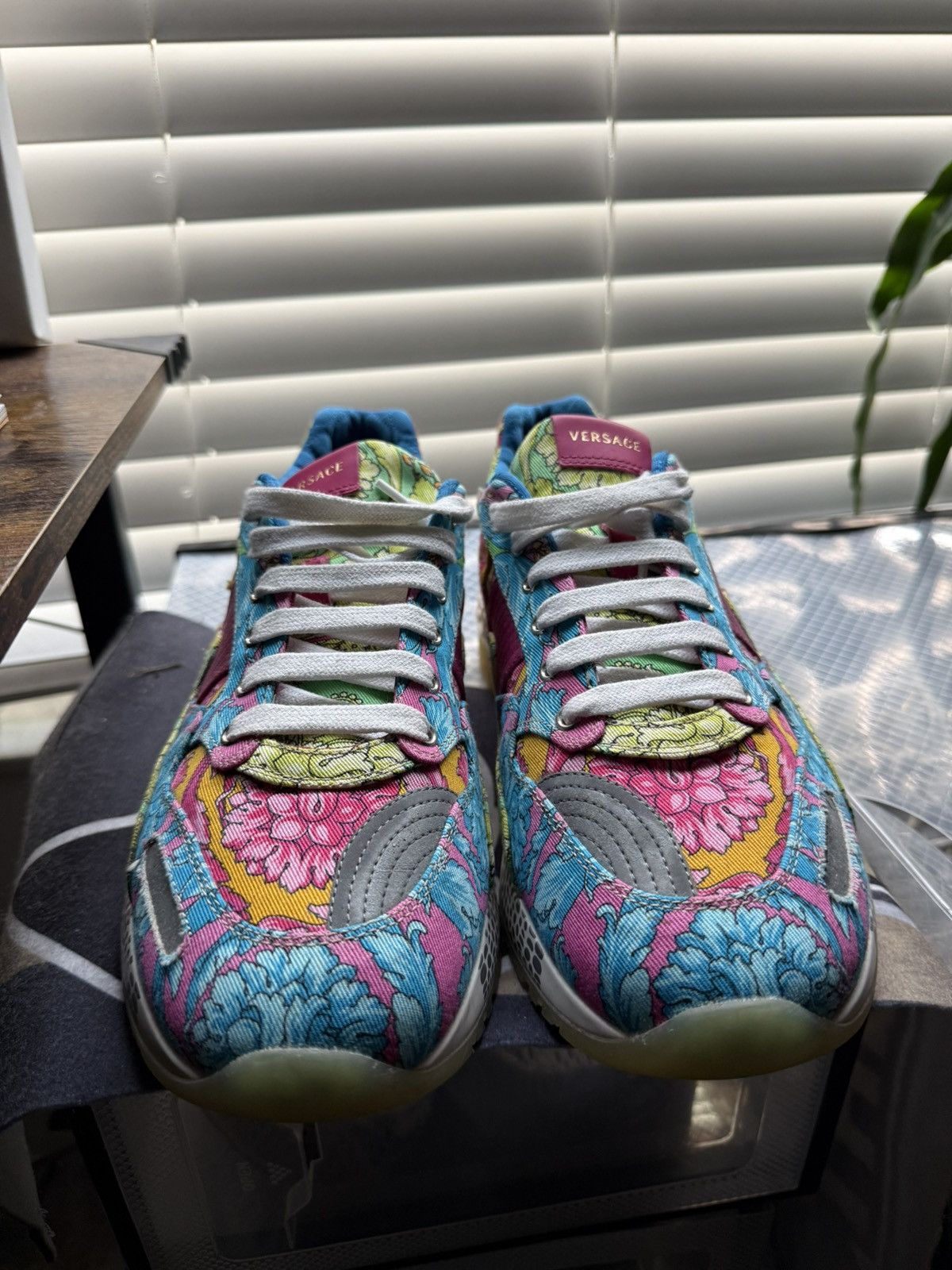 Versace Versace Men's Barocco-Print Canvas Runner Sneakers Size US 13 / EU 46 - 4 Thumbnail