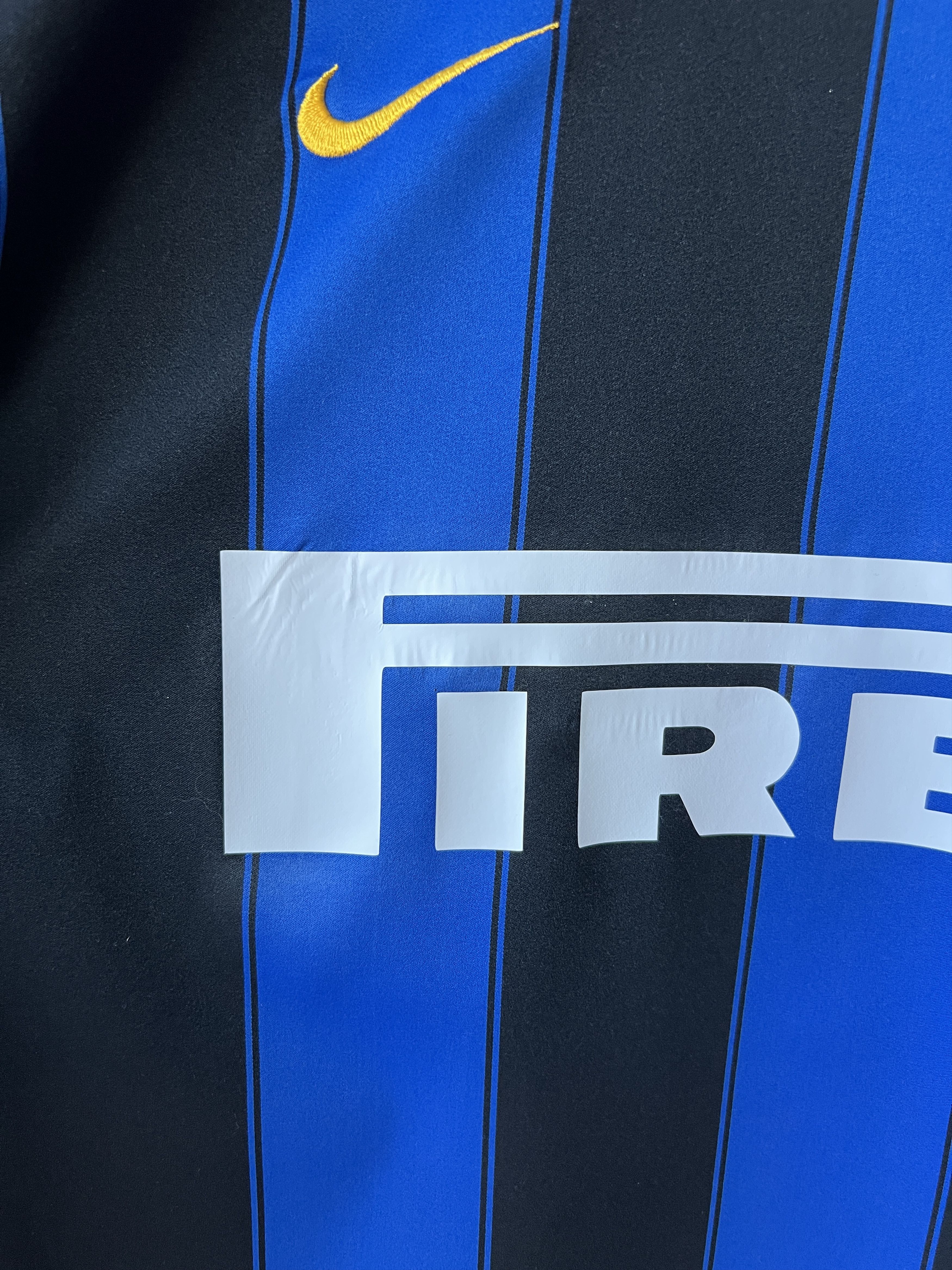 Nike (L) Inter Milan 2003-04 Home Kit Adriano #10 Size US L / EU 52-54 / 3 - 7 Thumbnail