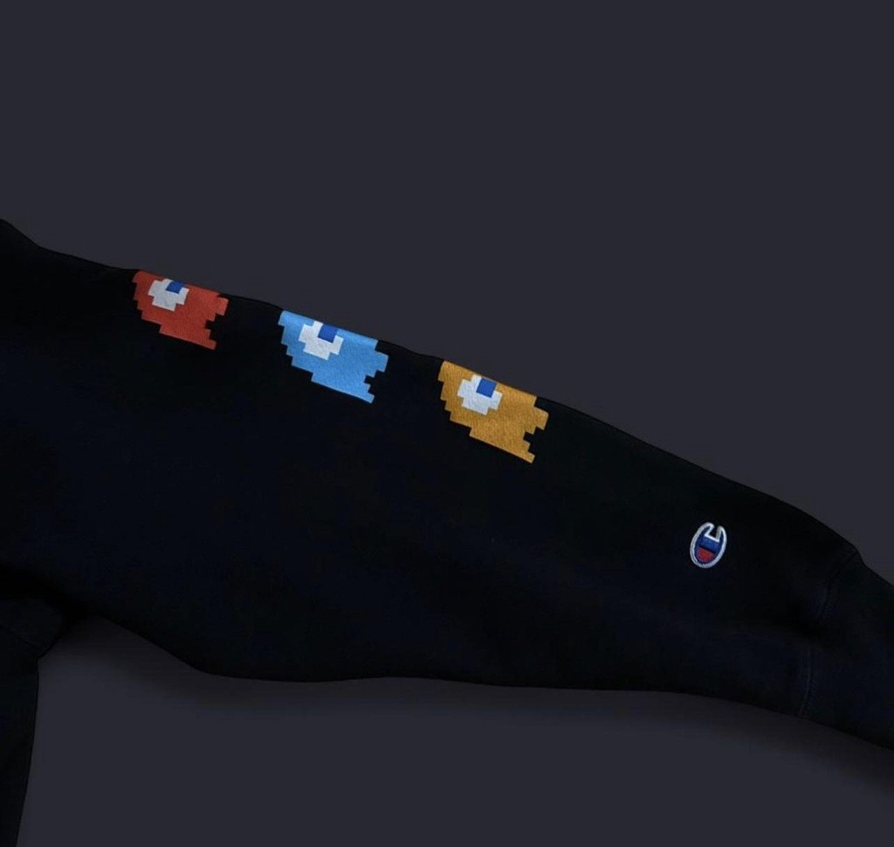 Champion CHAMPION X PAC-MAN COLLAB SWEATER Size US L / EU 52-54 / 3 - 3 Thumbnail