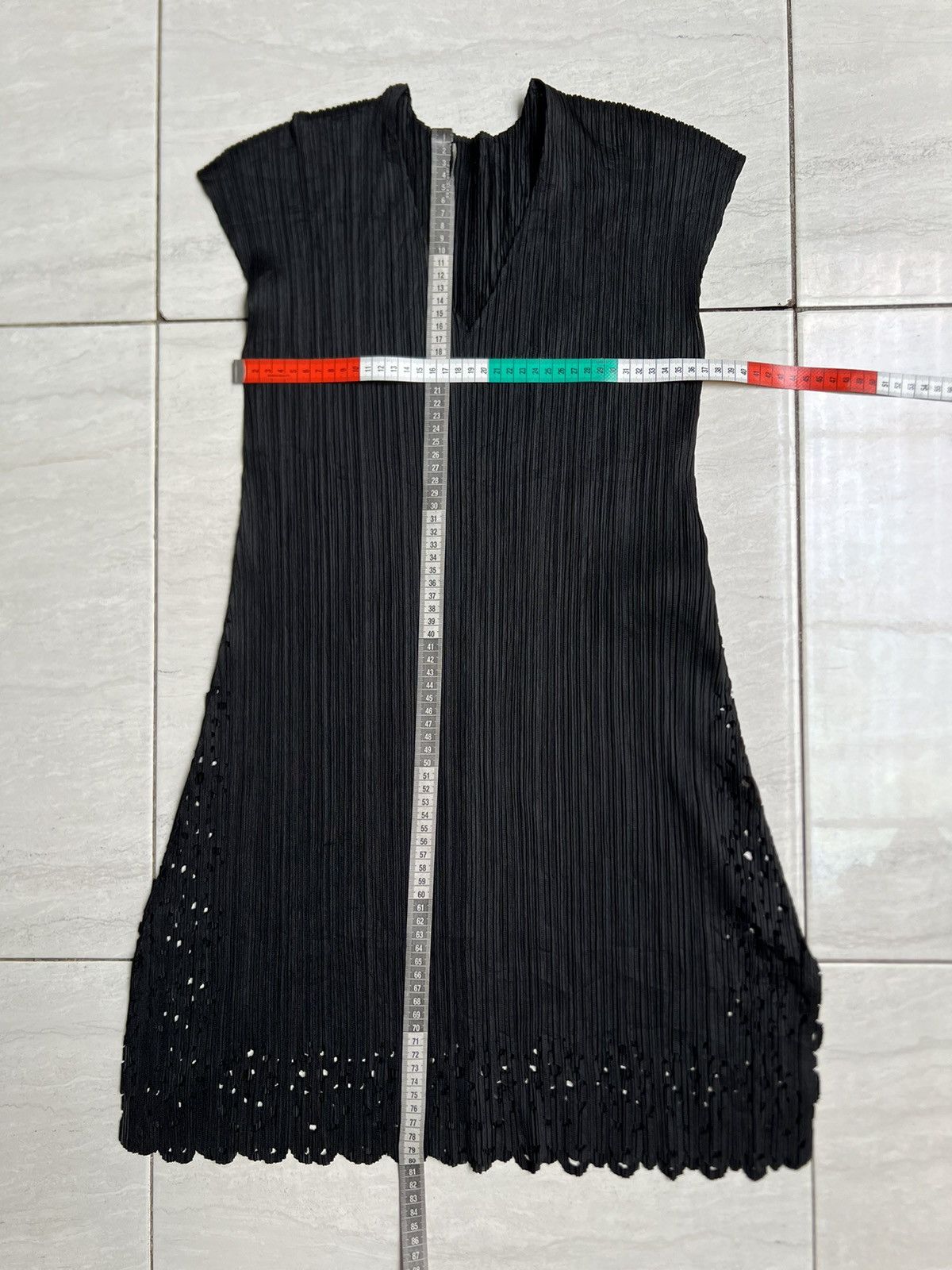 Pleats Please Issey Miyake ISSEY MIYAKE PLEATS PLEASE Black Dress Size XS / US 0-2 / IT 36-38 - 7 Thumbnail