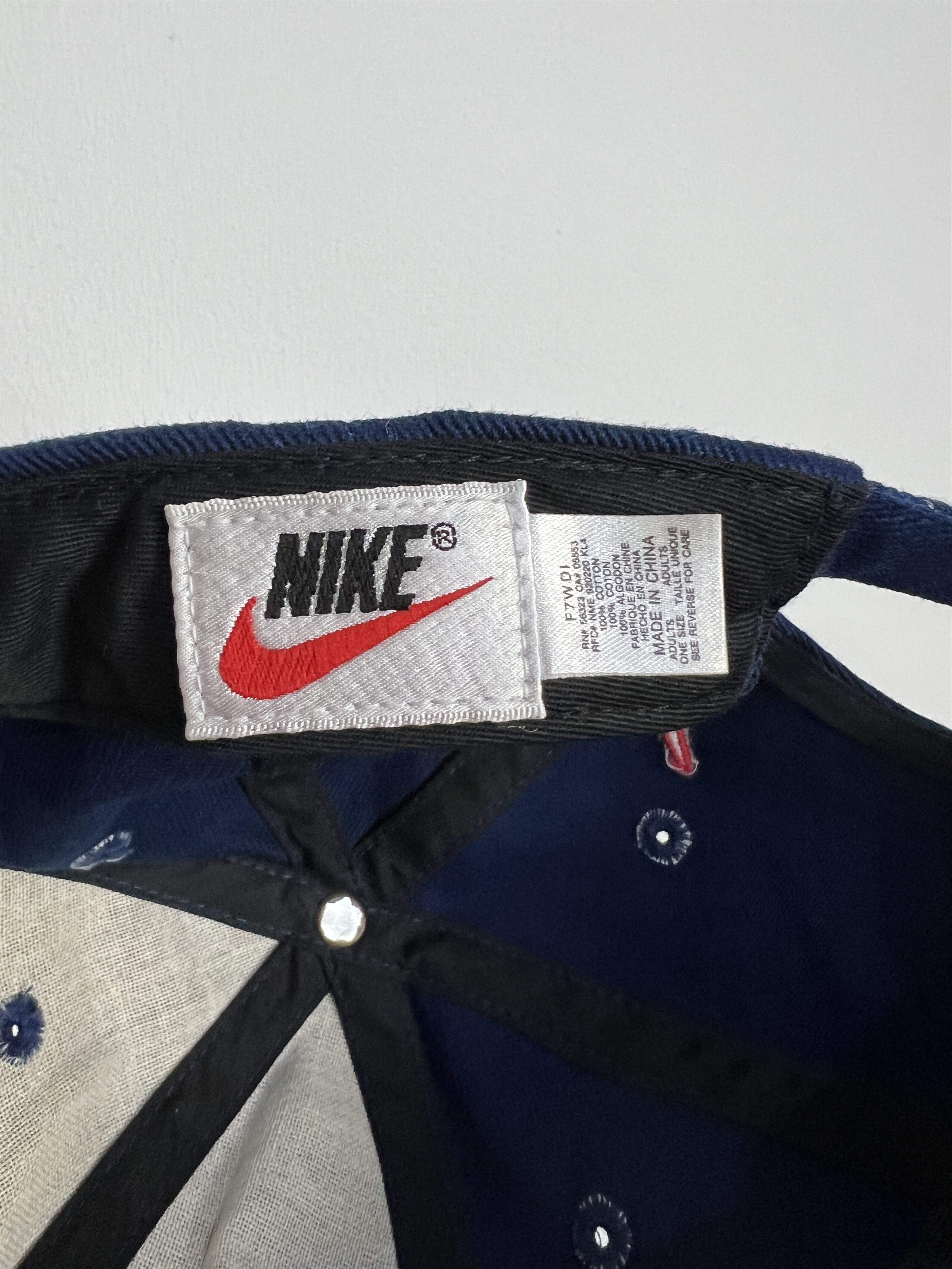 Nike Arsenal Gunners Snapback Hat Football Soccer Cap Big Logo Size ONE SIZE - 7 Thumbnail