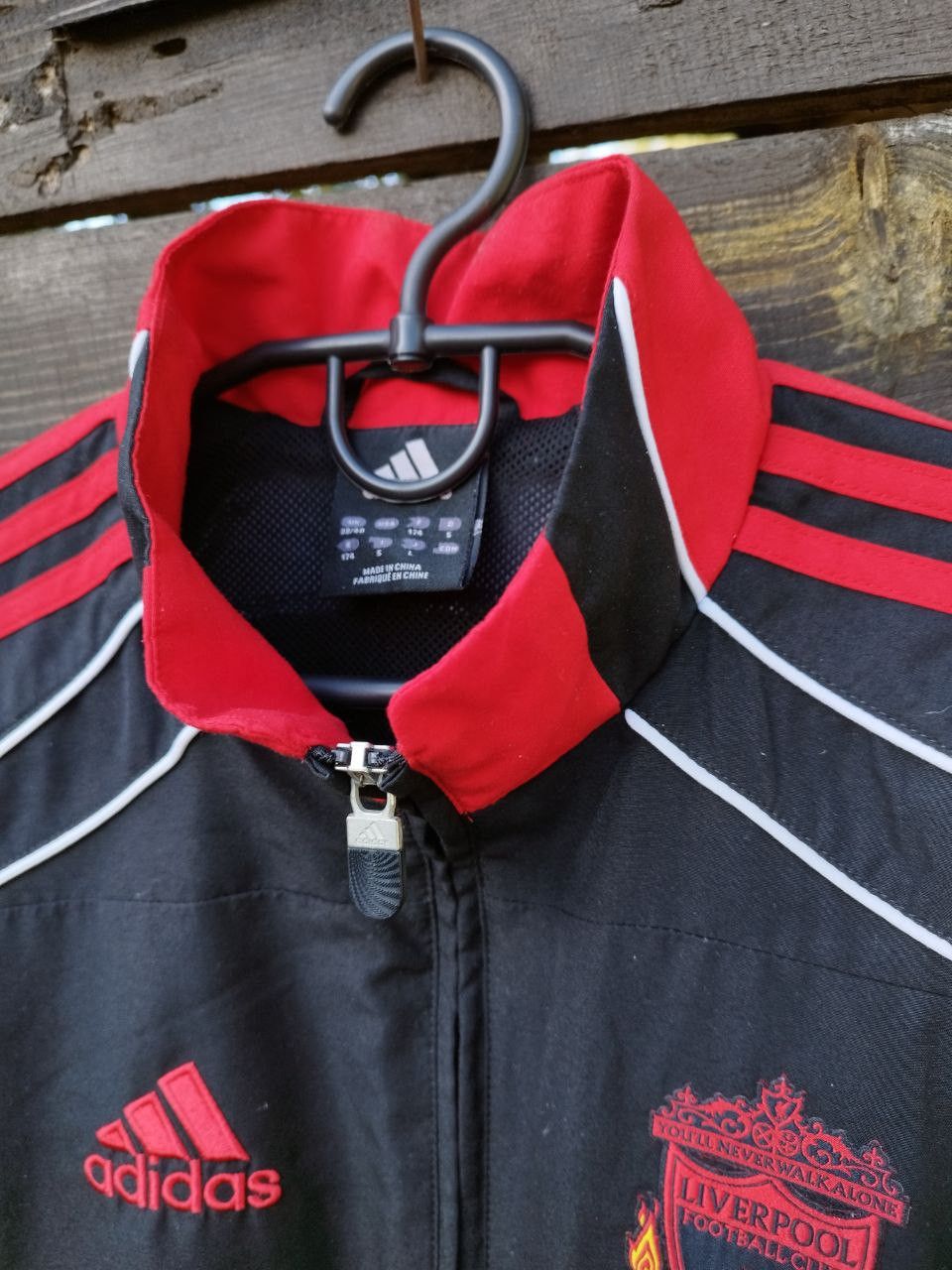 Adidas Vintage adidas Liverpool FC Track Jacket Windbreaker Size US S / EU 44-46 / 1 - 5 Thumbnail