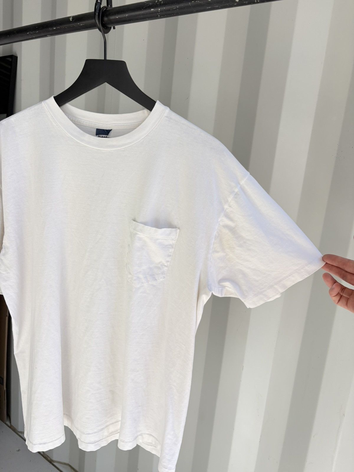 Vintage Vintage Blank Shirt Faded Tee Boxy Distressed Grunge Band Size US XL / EU 56 / 4 - 2 Thumbnail