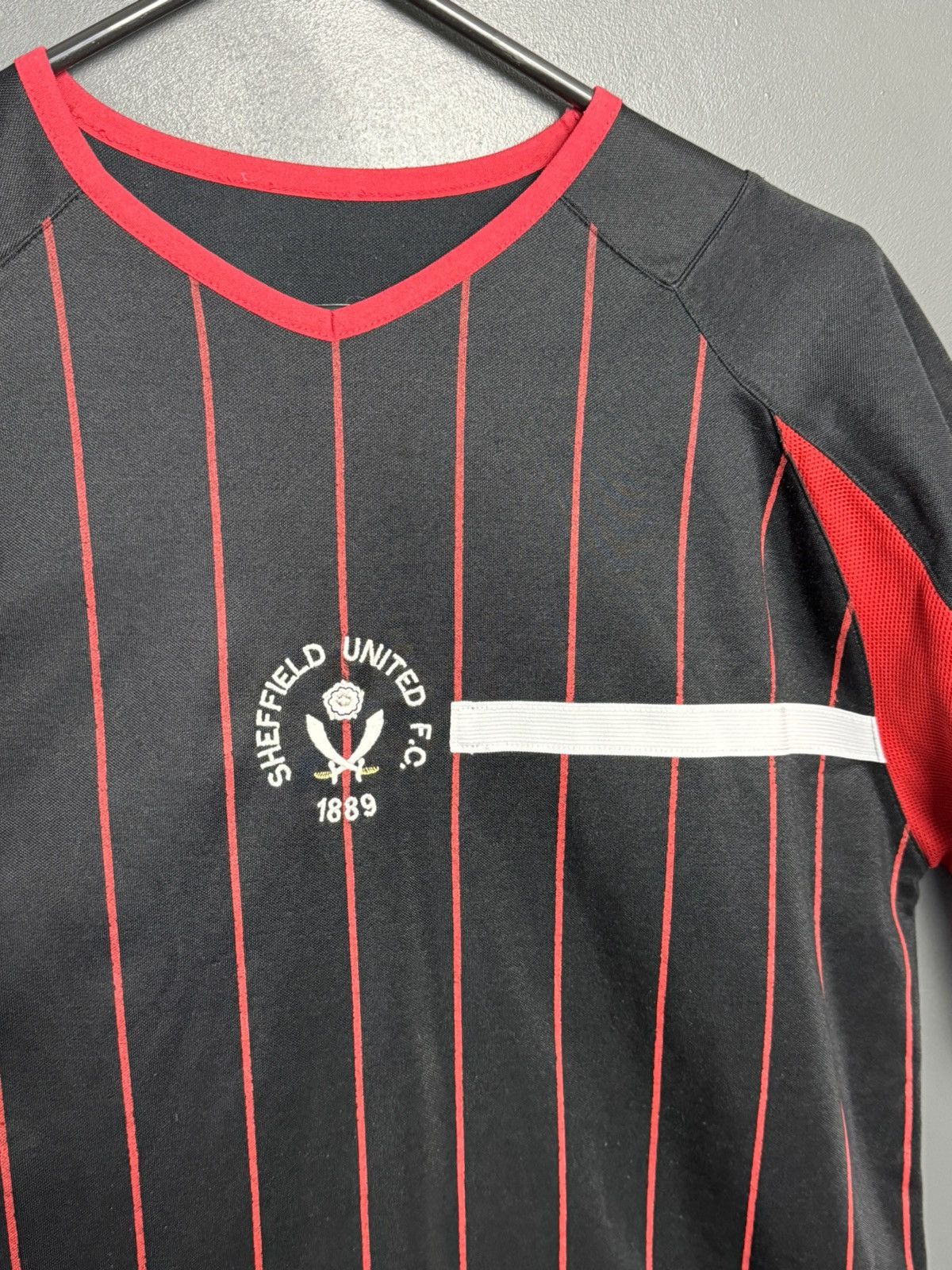 Le Coq Sportif Sheffield United Training Football Jersey Size US M / EU 48-50 / 2 - 3 Thumbnail
