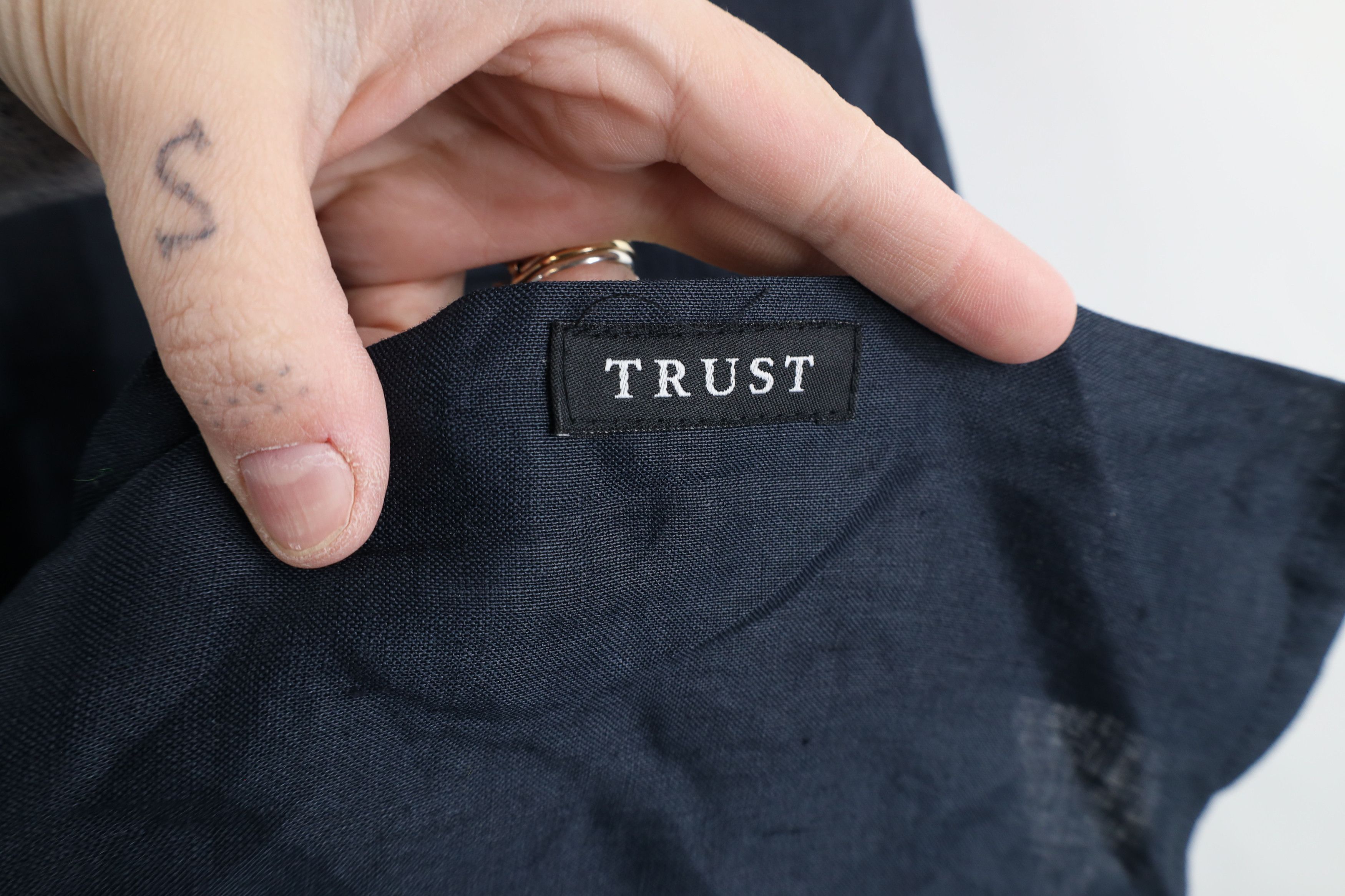 Vintage Vintage 90s Streetwear Collar Short Sleeve Button Shirt Size US XXL / EU 58 / 5 - 11 Thumbnail