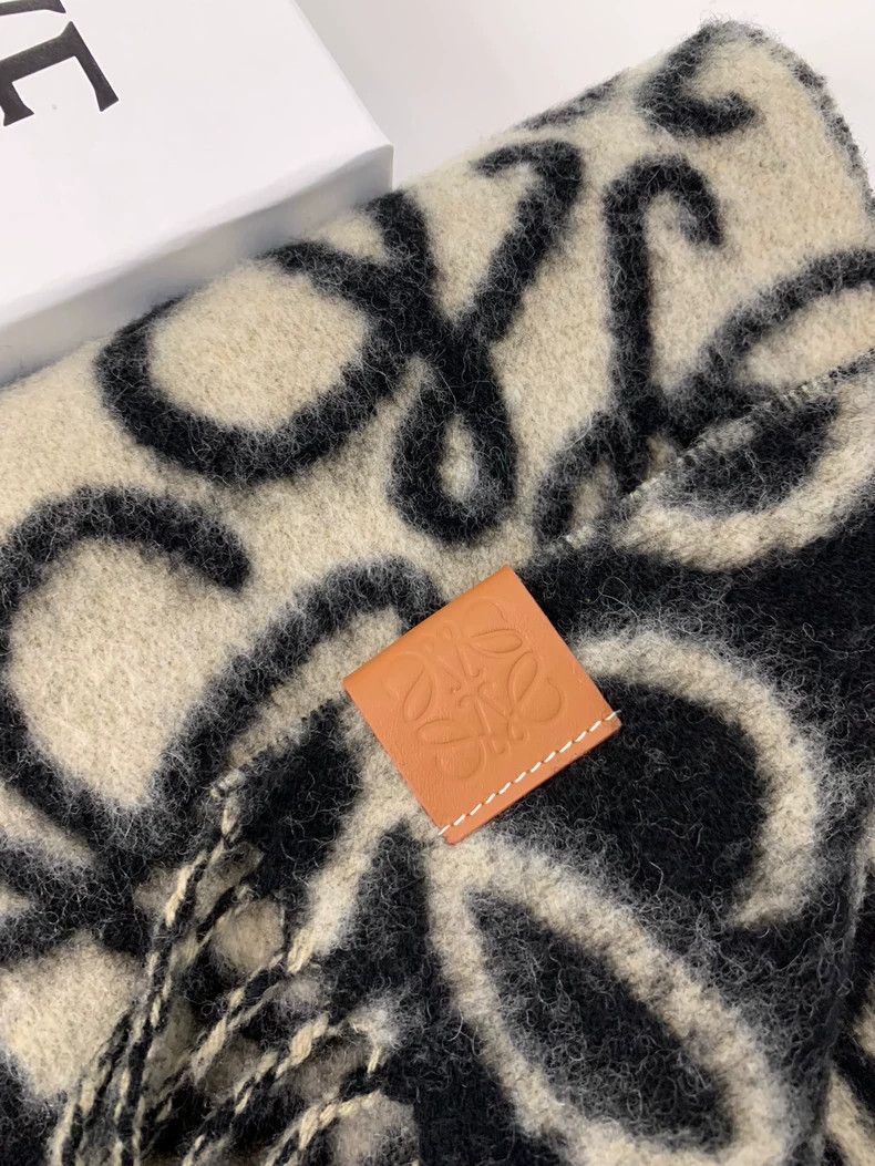 Loewe LOEWE Brand logo Wool yarn scarf Size ONE SIZE - 5 Thumbnail