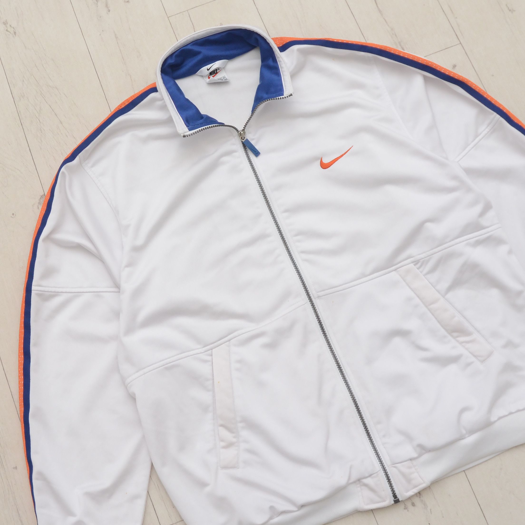 Nike Vintage Nike 90s Y2K Track Jacket XL White Big Logo Retro Size US XL / EU 56 / 4 - 4 Thumbnail