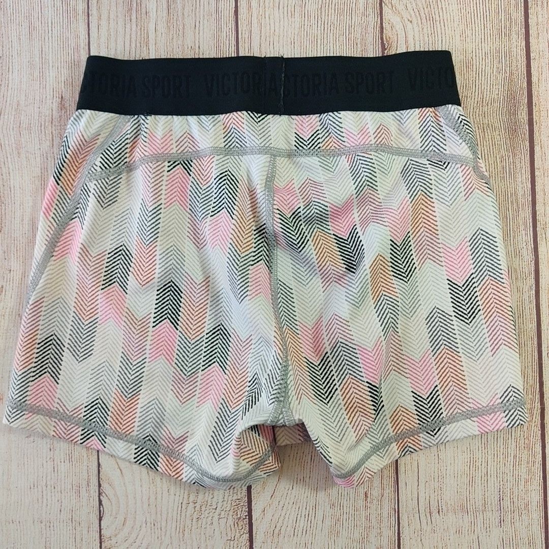 Victoria's Secret Victoria Sport The Player 3" Hot Shorts sz S Size 27" / US 4 / IT 40 - 2 Thumbnail
