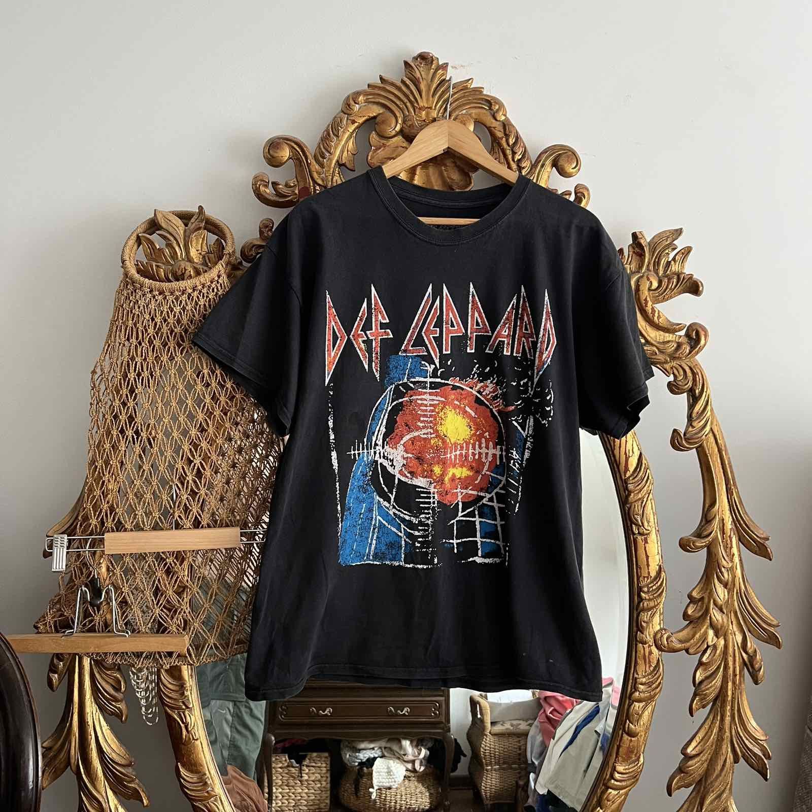 デフ・レパードの「The 7-Day Weekend Tour」 Def Leppard The7