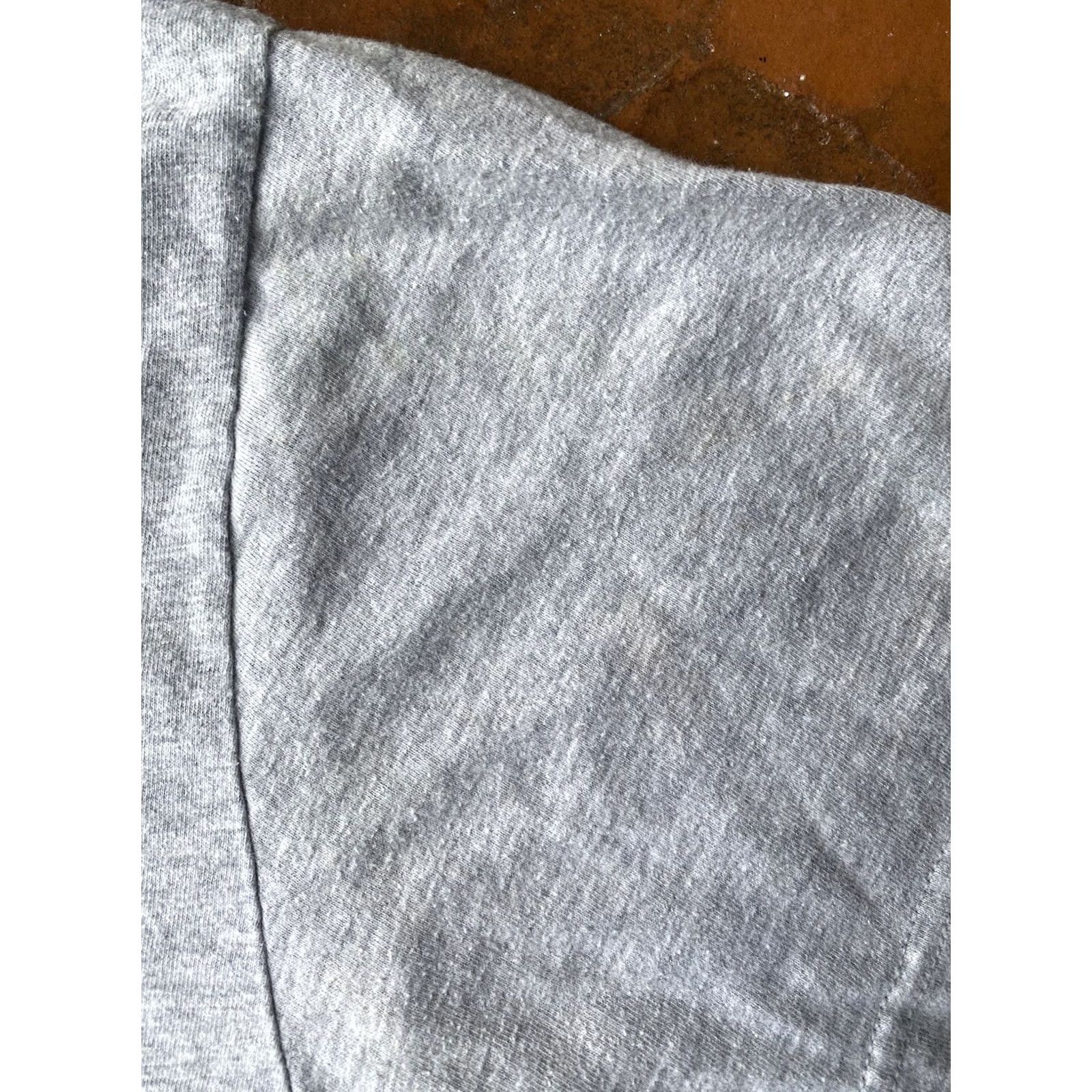 Nike VINTAGE Nike Basketball Spell Out T-Shirt 2XL Gray Crew Neck Long Sleeve Men - USA 90s Retro Hip Hop College Sports Pattern Embroidered Knit Cotton Size US XXL / EU 58 / 5 - 7 Thumbnail