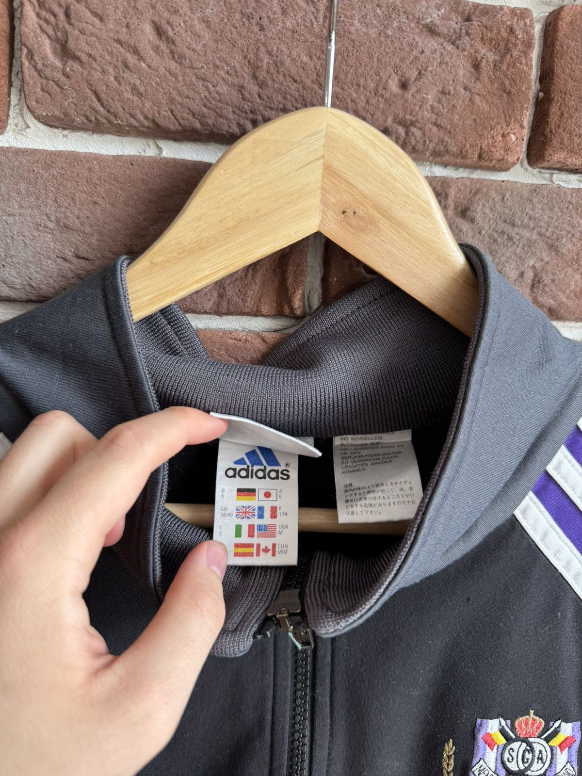 Adidas ANDERLECHT 2000 2001 FOOTBALL SOCCER TRACK JACKET ADIDAS M Size US M / EU 48-50 / 2 - 7 Thumbnail