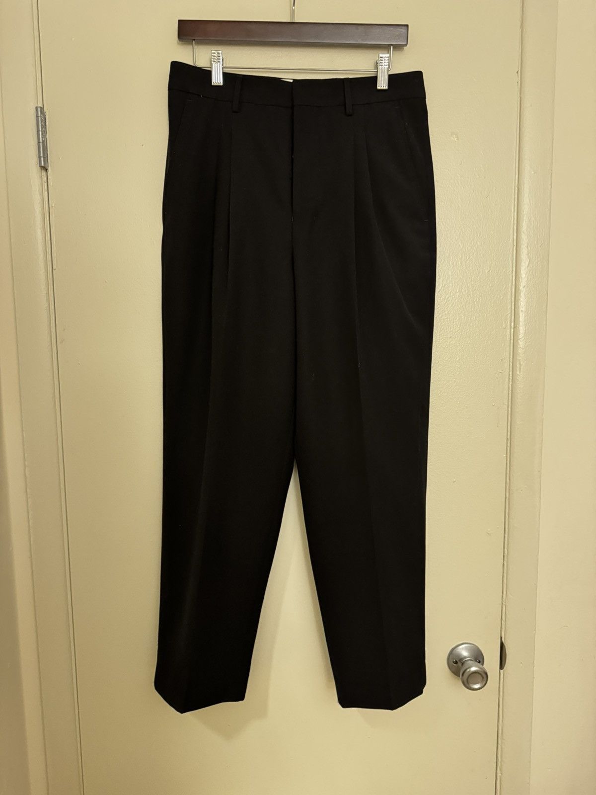 AMI Carrot Trouser Size US 30 / EU 46 - 1 Thumbnail