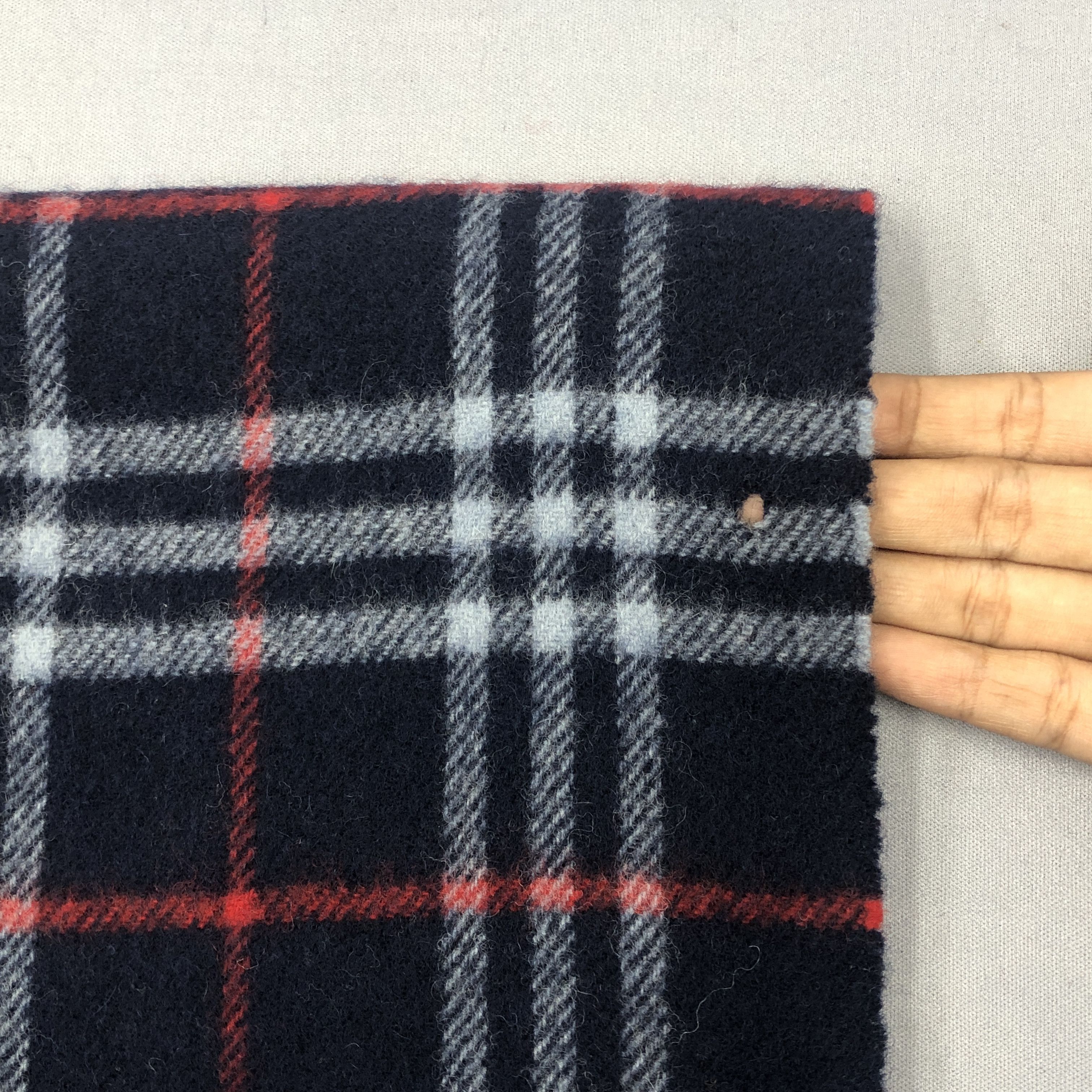 Burberry Vintage Burberry Scarf Muffler Wool Winter Check Scarves Size ONE SIZE - 6 Thumbnail