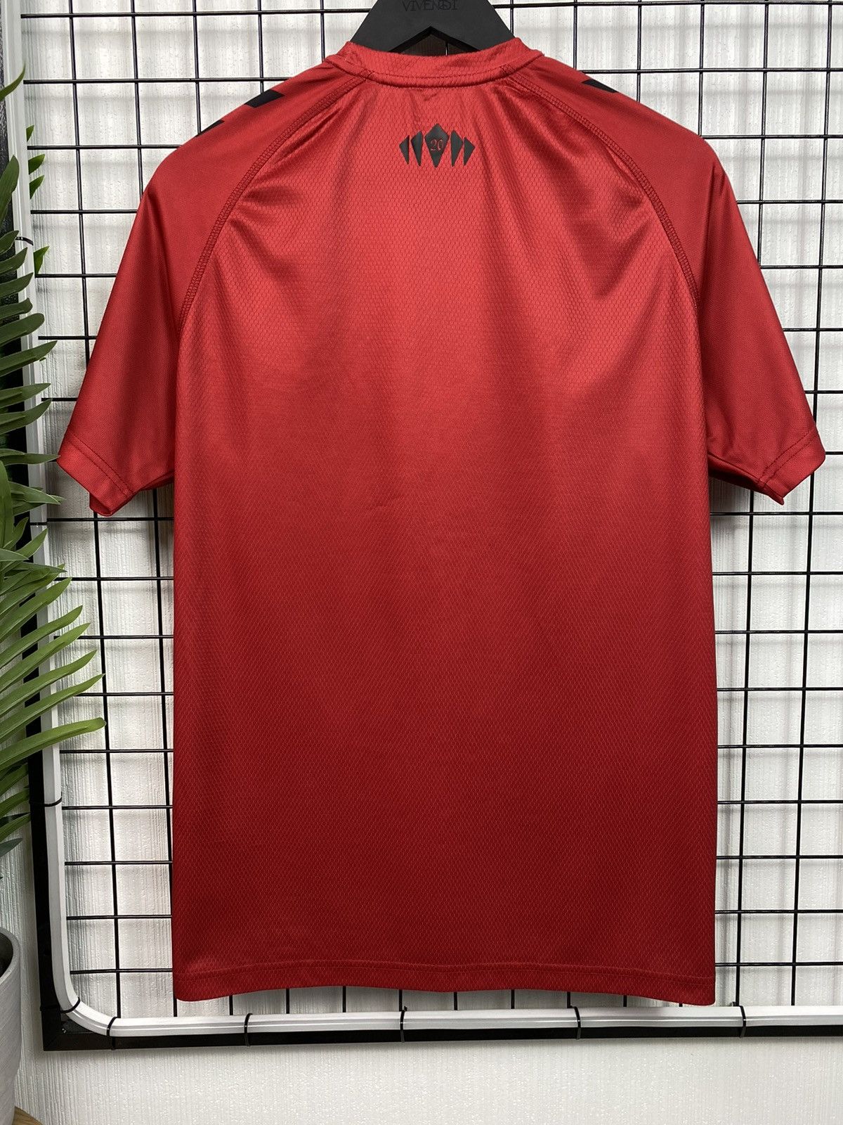 Other Southampton FC soccer jersey 2021 2022 hummel football S kit Size US S / EU 44-46 / 1 - 15 Thumbnail
