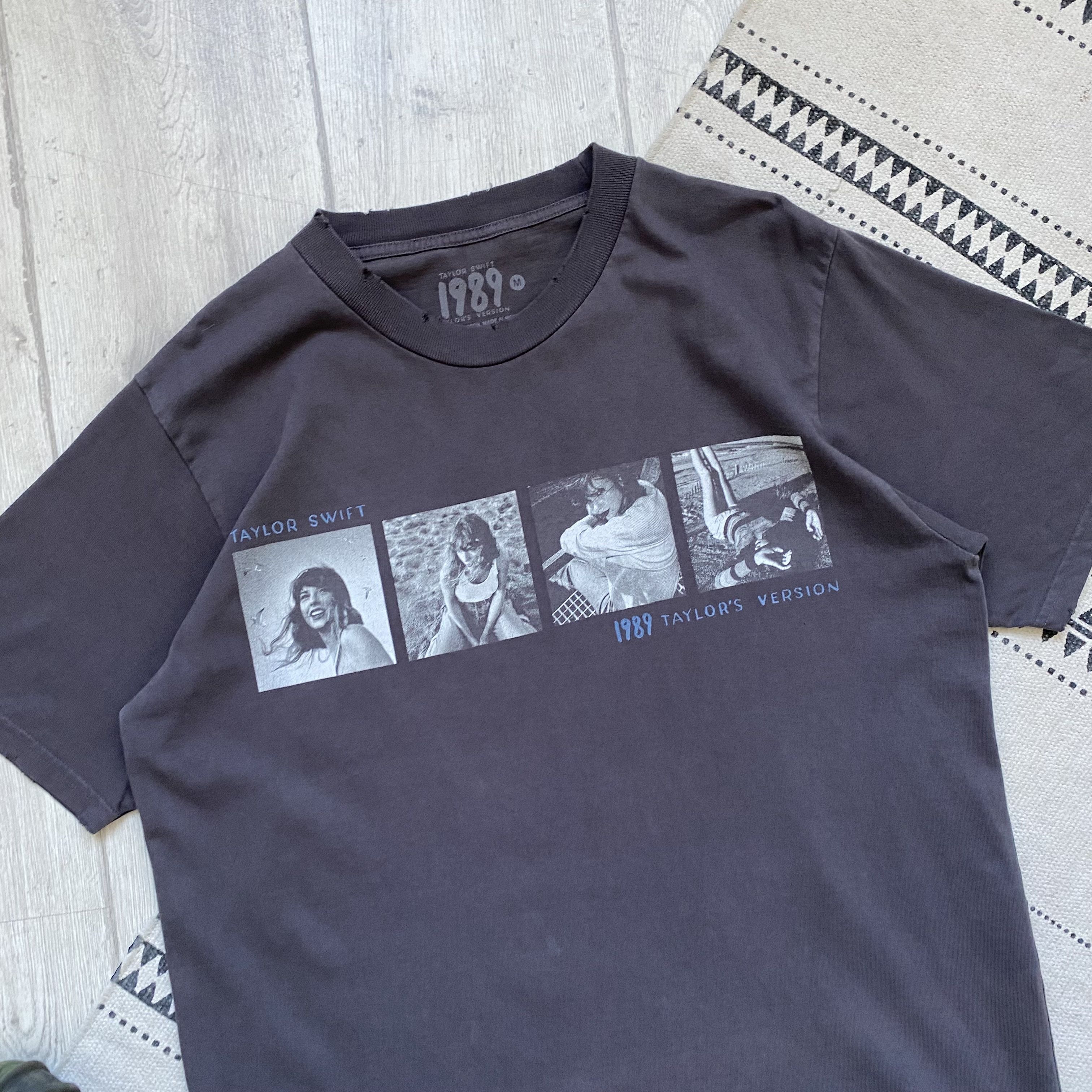 Band Tees 🎤 Distressed Taylor Swift Tee band t-shirt Size US M / EU 48-50 / 2 - 2 Thumbnail