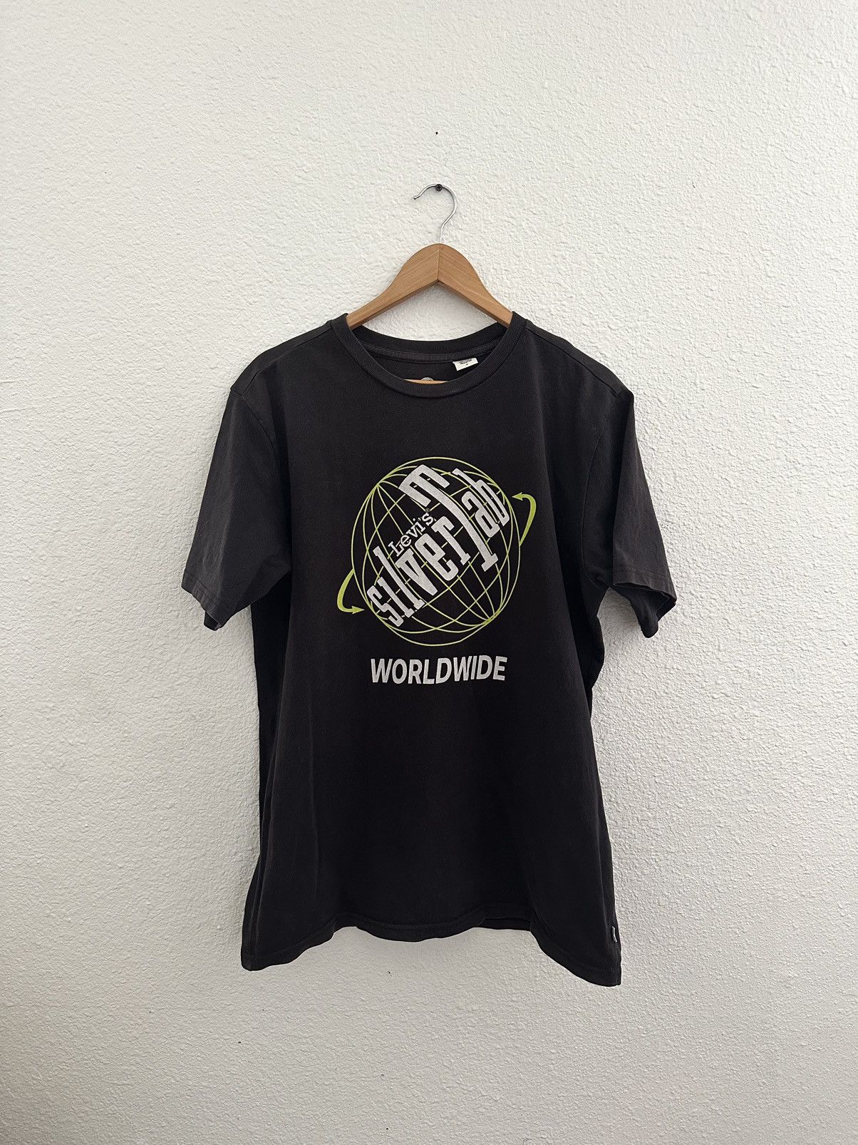 Levi's × Levi's Vintage Clothing × Vintage Levi’s Silvertab Black Globe Tee Size US M / EU 48-50 / 2 - 1 Thumbnail