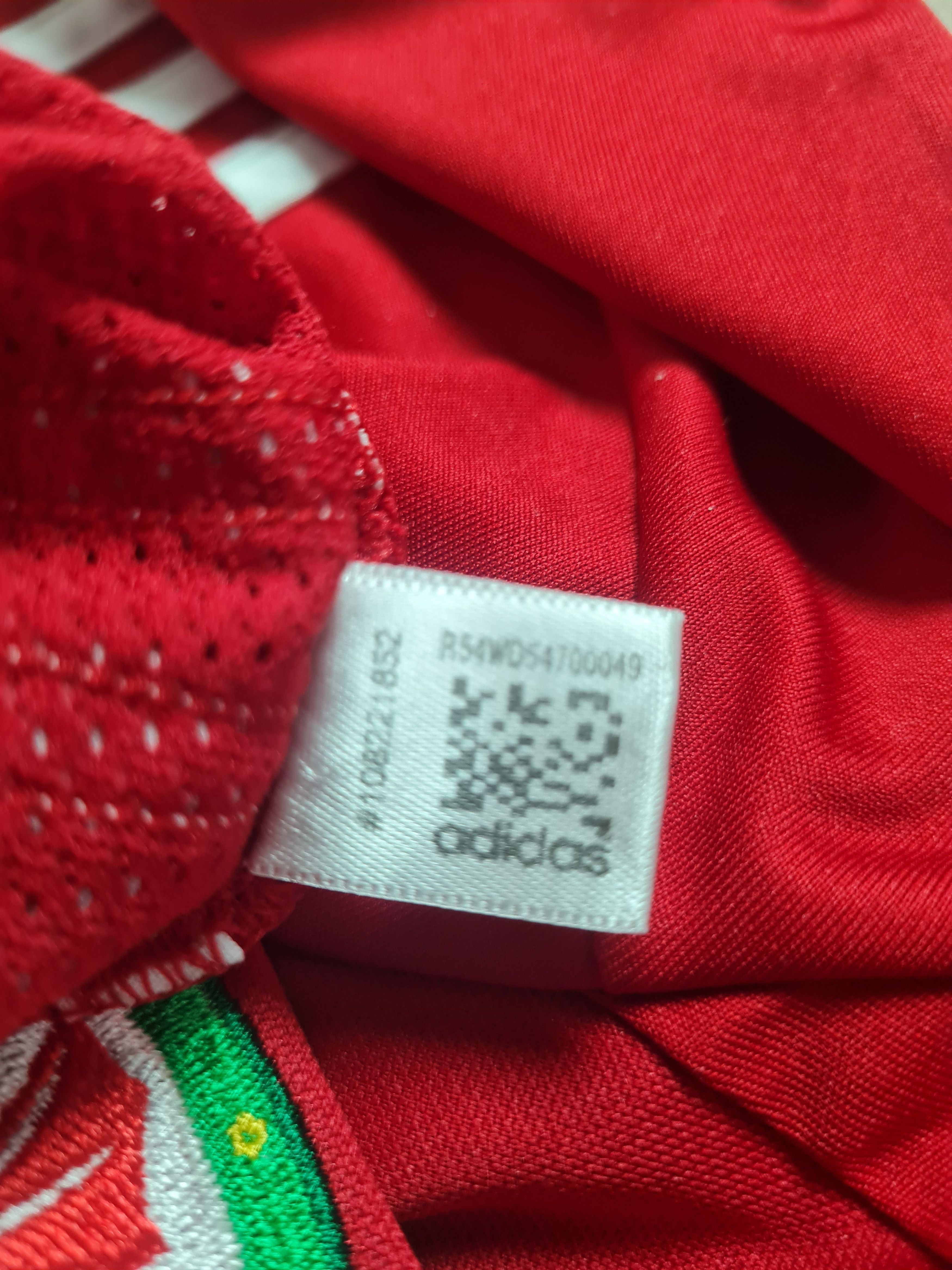 Adidas FOOTBALL SOCCER SHIRT JERSEY ADIDAS MEN'S WALES 2013/2014 Size US S / EU 44-46 / 1 - 22 Thumbnail