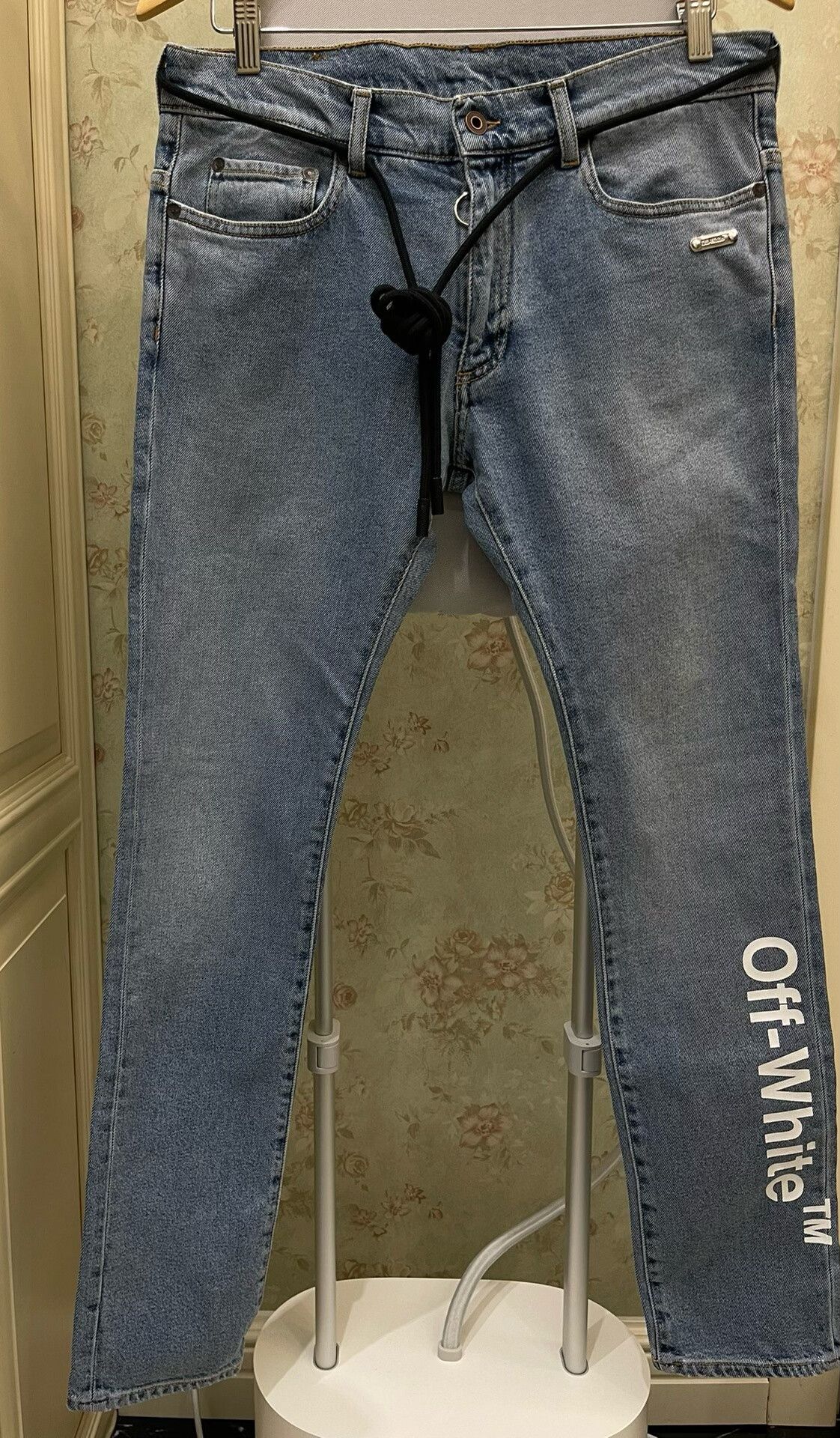 Off-White Off-White Classic Denim Jeans in Light Blue Size US 32 / EU 48 - 1 Thumbnail