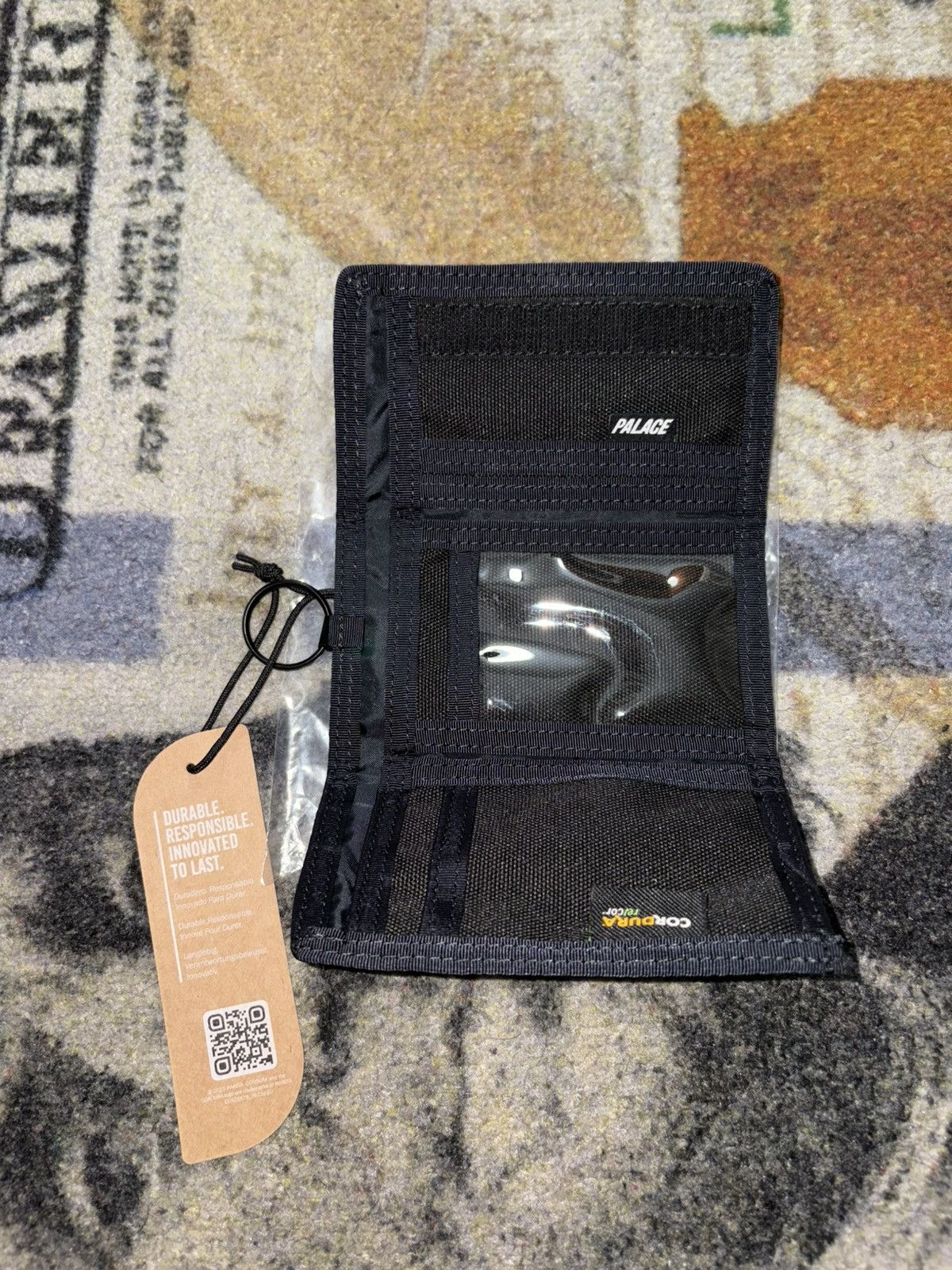 Palace Palace Cordura Duck Canvas Tri-Fold Wallet Carbon Black Size ONE SIZE - 2 Thumbnail
