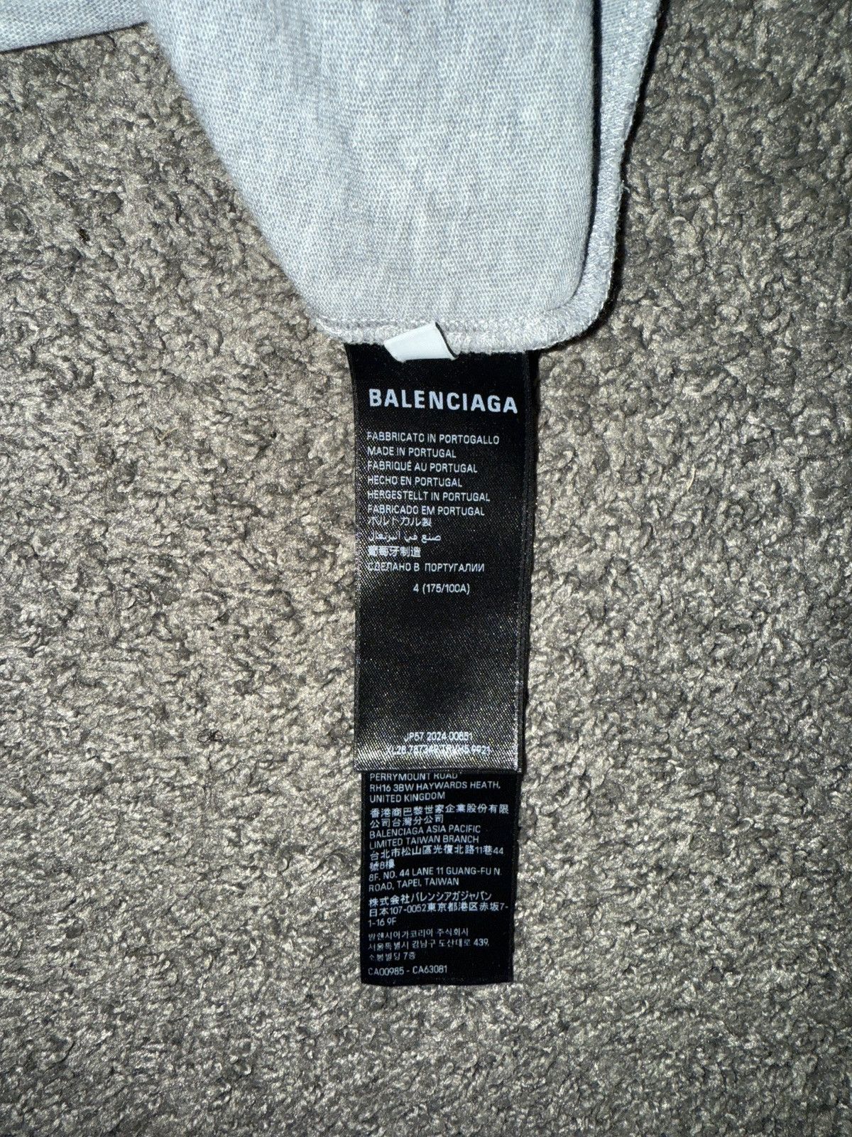 Balenciaga Oversized Balenciaga boxer T shirt Size US XL / EU 56 / 4 - 4 Thumbnail