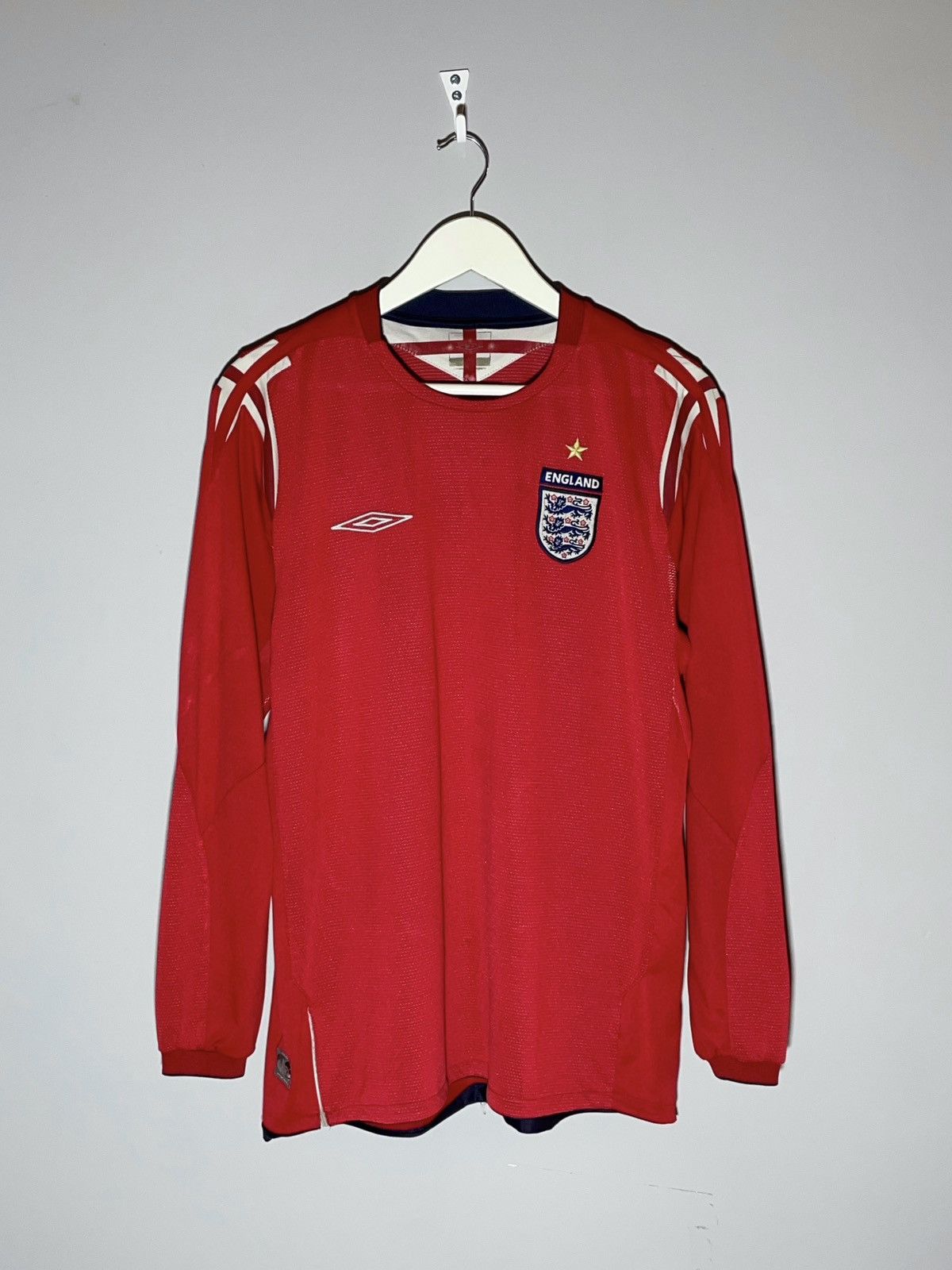 England Umbro Vintage 2004 Away Football Long Sleeve