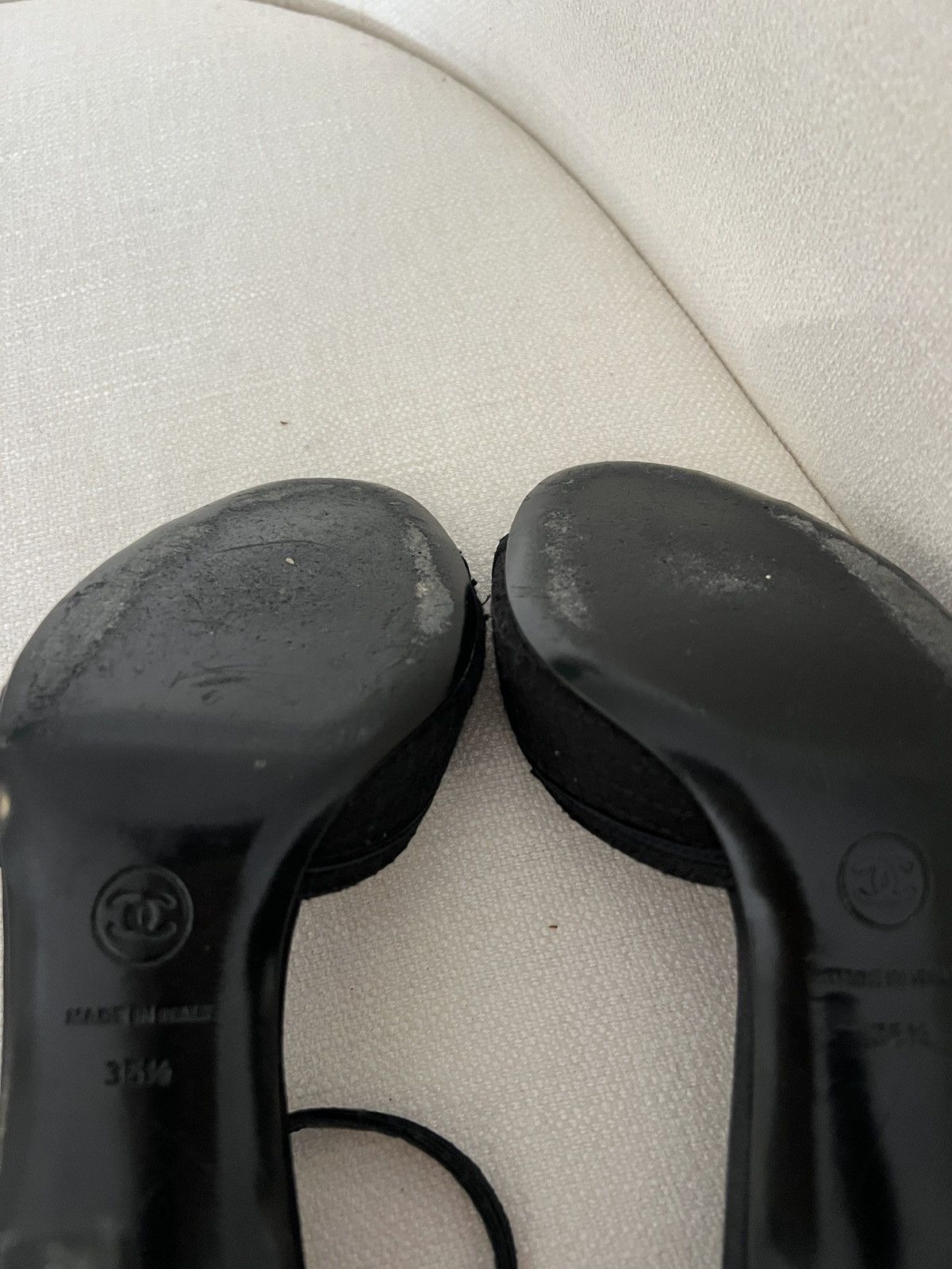 Chanel Chanel Vintage Black Satin Quilted CC Logo Heels Size US 4.5 / IT 34.5 - 15 Thumbnail