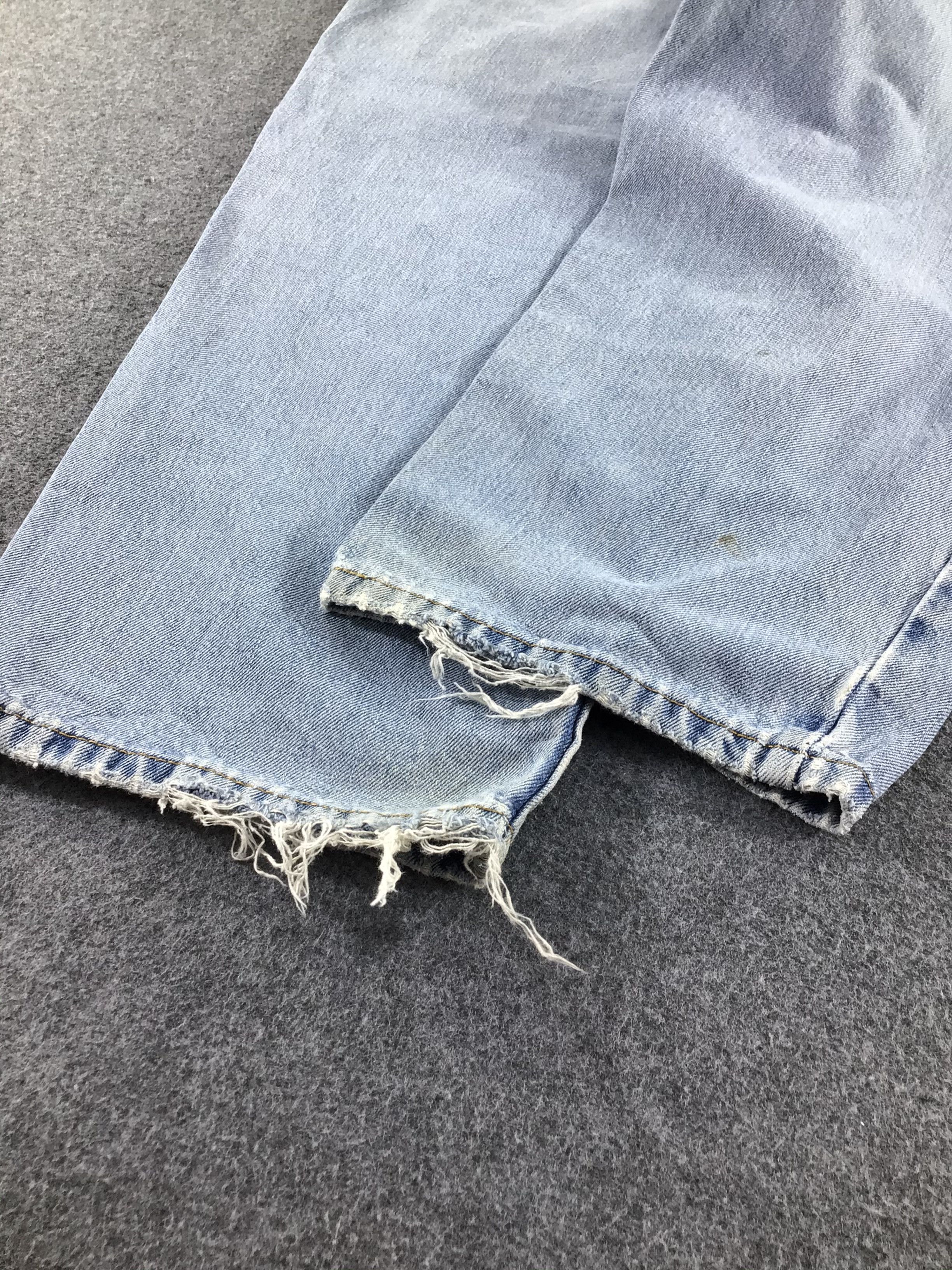 Levi's Vintage Levis 560 Jeans Stone Wash Denim -J573 Size US 40 / EU 56 - 6 Thumbnail