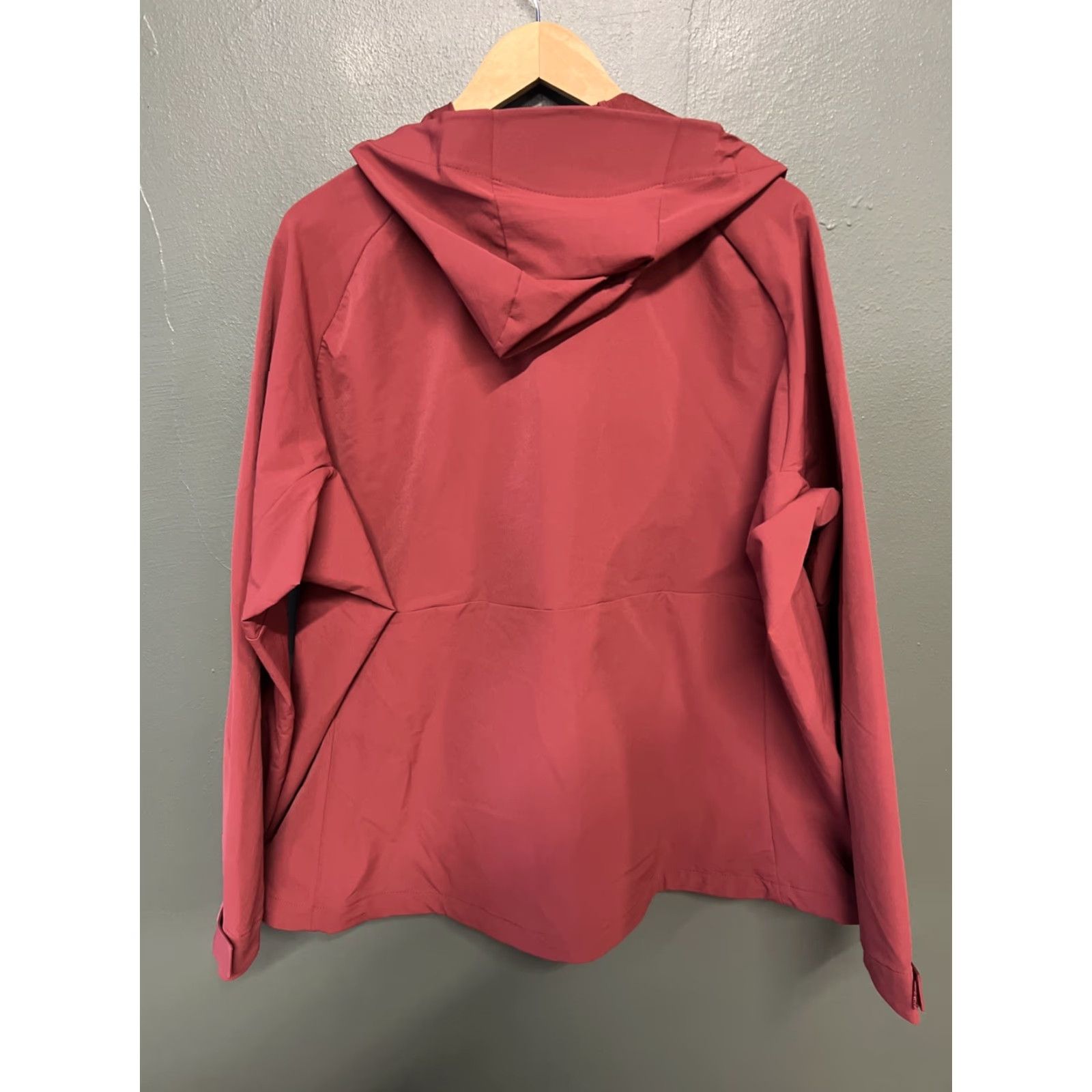 Vintage Kirkland Signature Womens 2XL Softshell Hooded Jacket Red Zip Jacket - 2XL Regular Women’s Fall Winter Outdoor Pockets Full Zip Lined Size XXL / US 16-18 / IT 52-54 - 3 Thumbnail