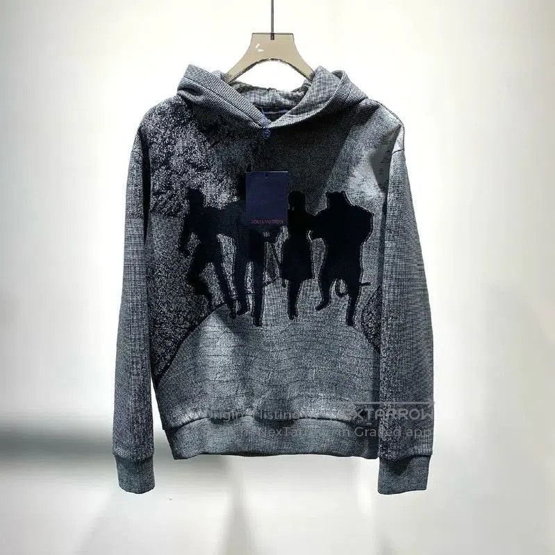 Louis Vuitton Louis Vuitton Gray Cotton Men's Hoodie . Size US S / EU 44-46 / 1 - 1 Thumbnail