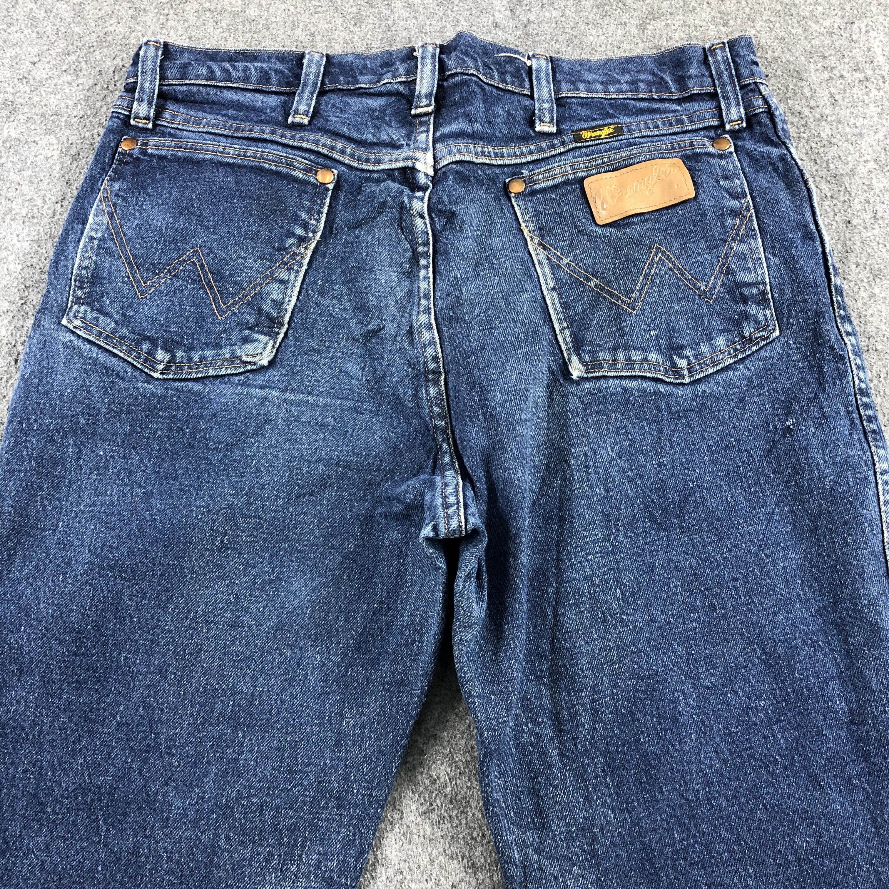 Vintage Vintage Blue Wash Wrangler Jeans-J2106 Size US 33 - 4 Thumbnail